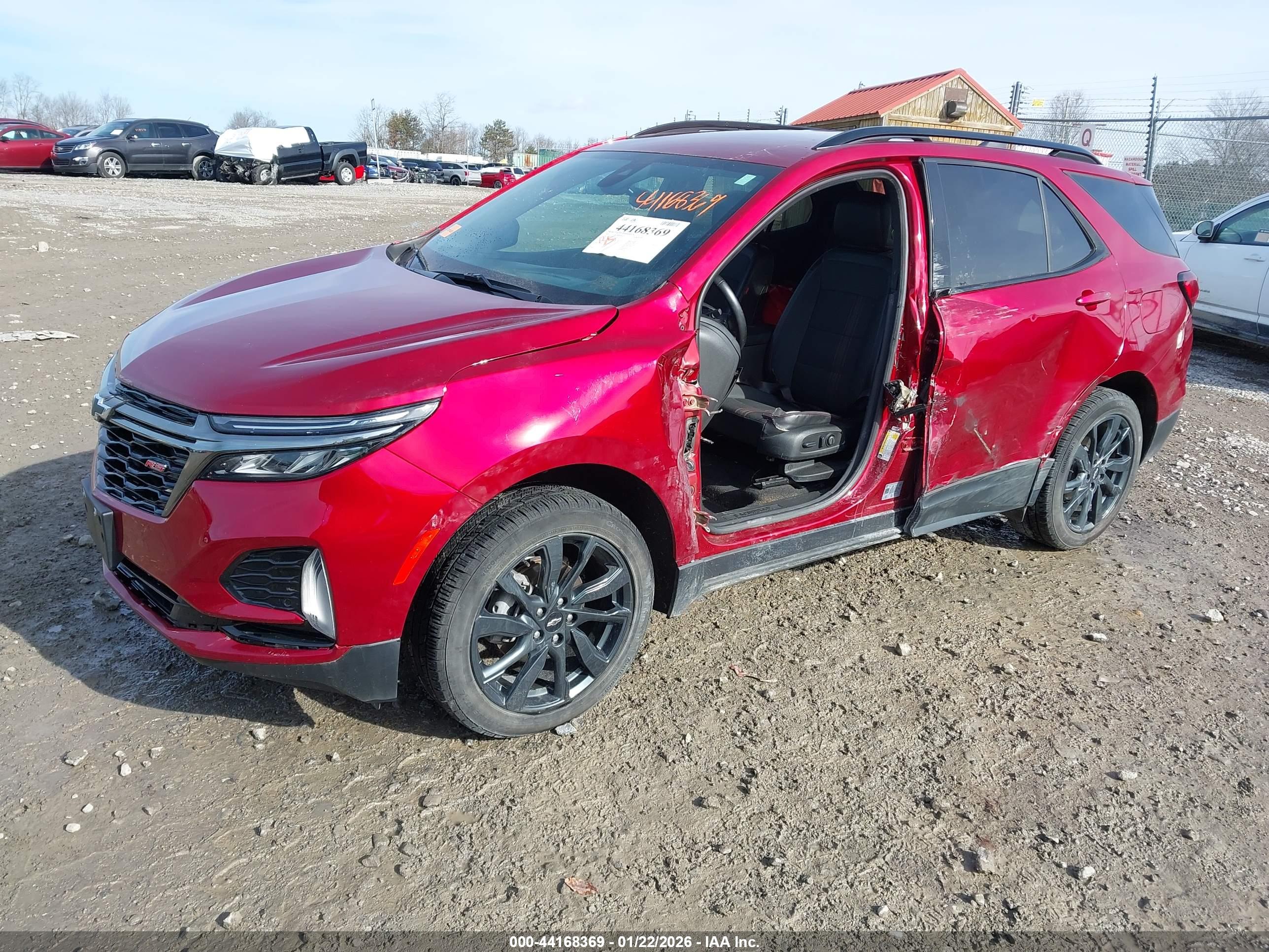 CHEVROLET EQUINOX image 2