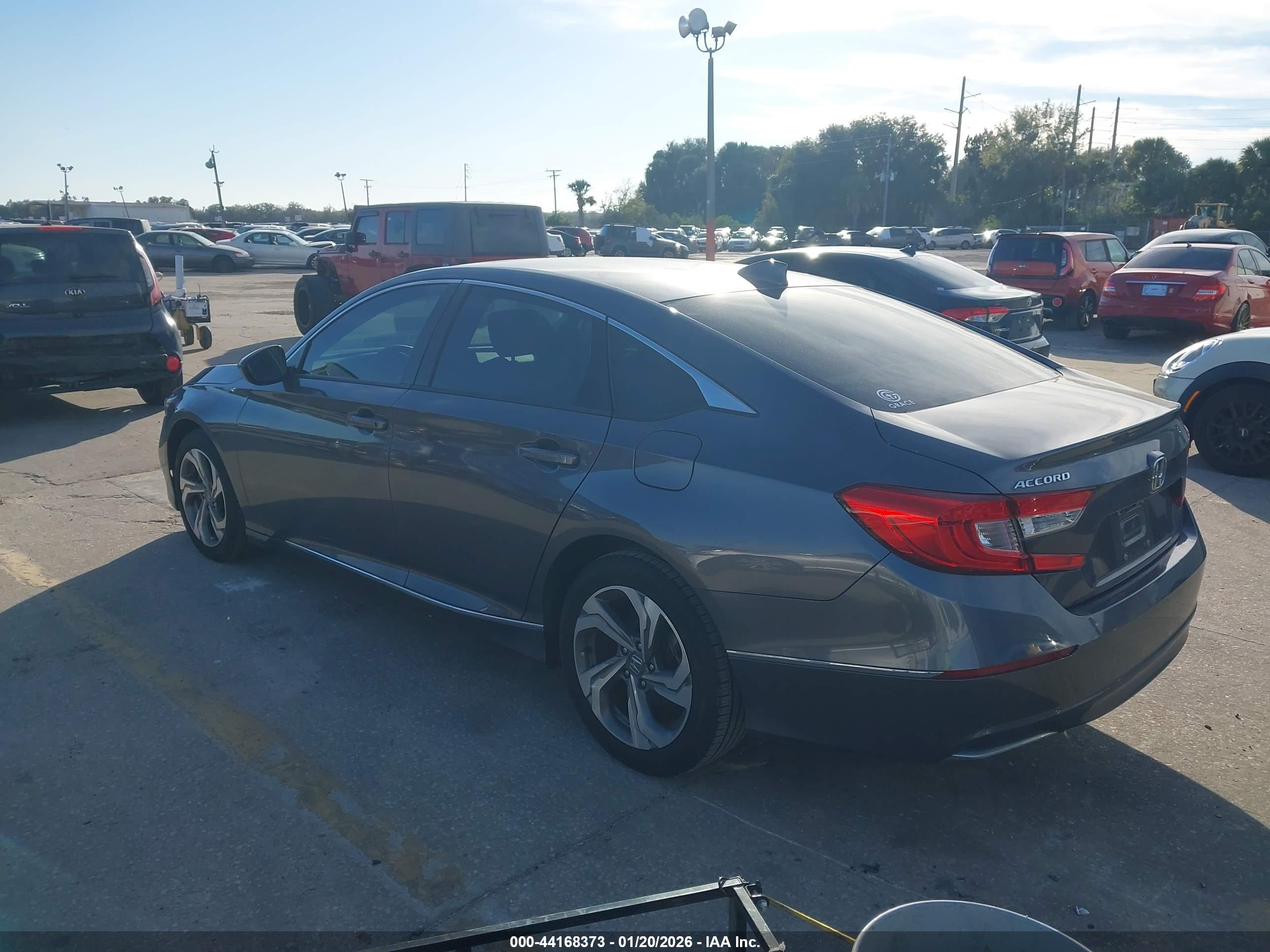 HONDA ACCORD image 3