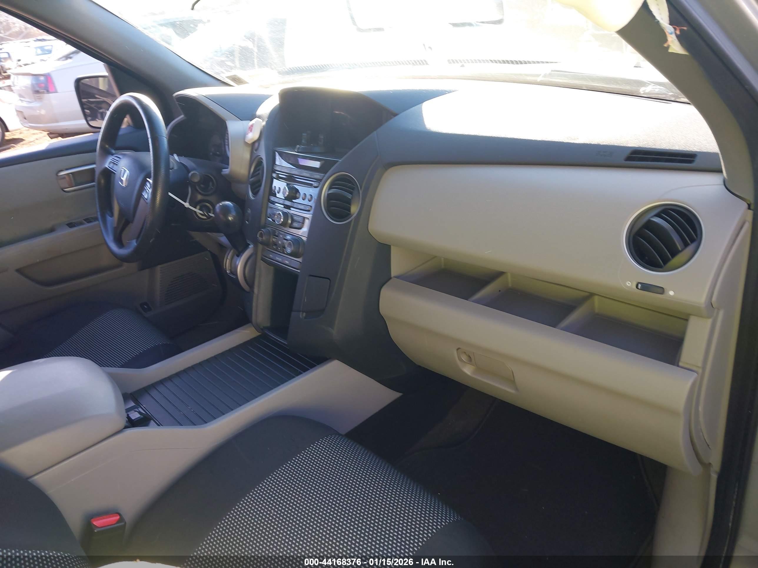 HONDA PILOT image 5