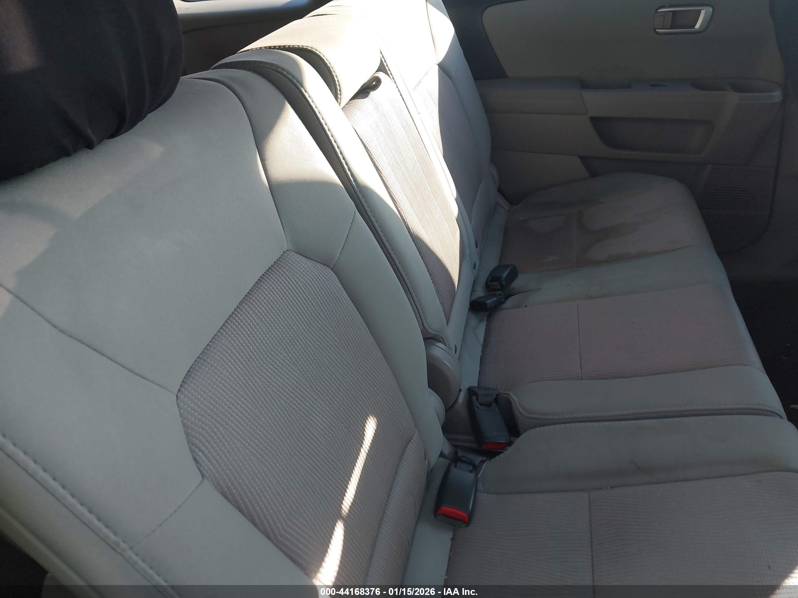 HONDA PILOT image 8