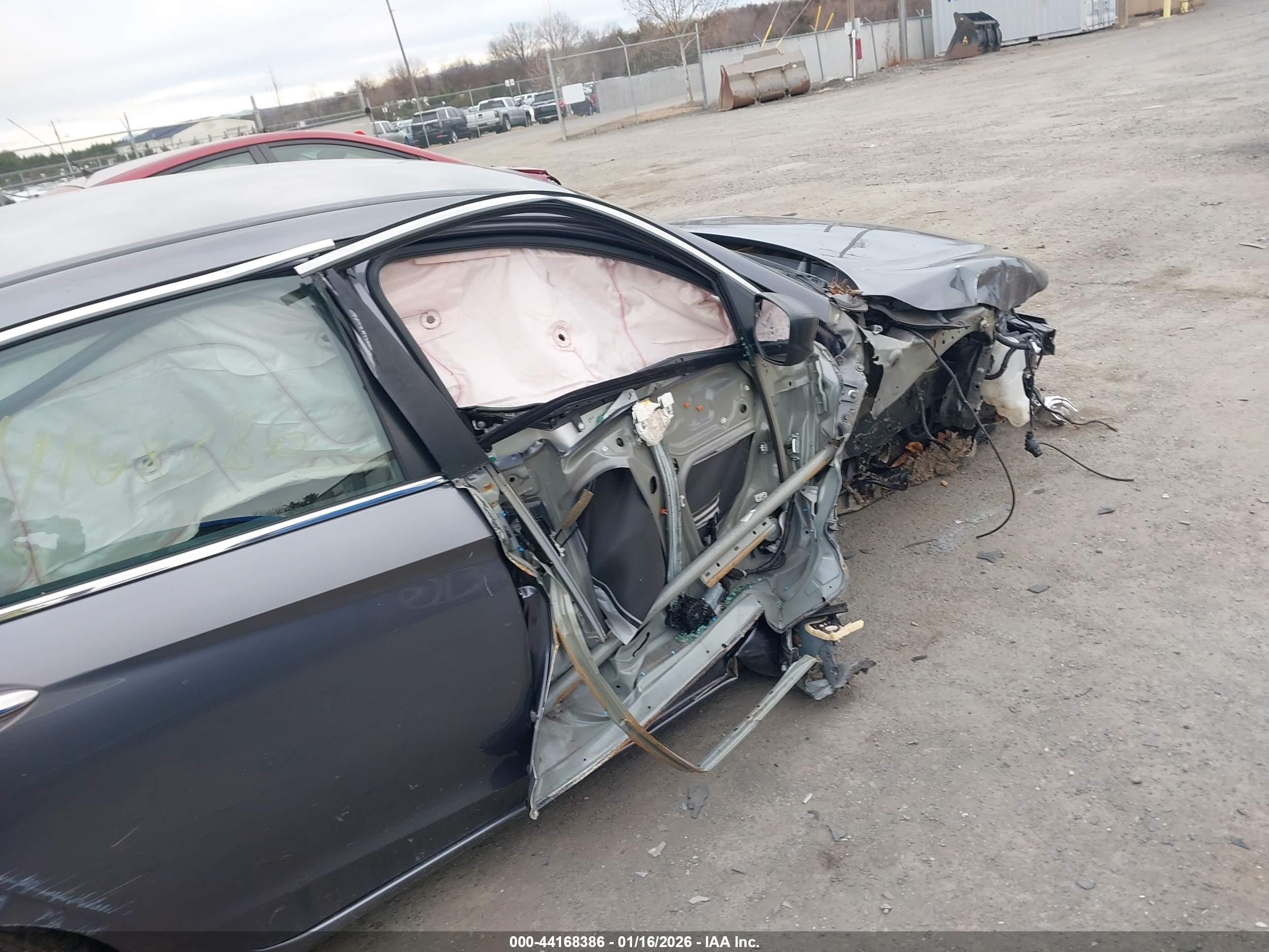 HONDA ACCORD image 6
