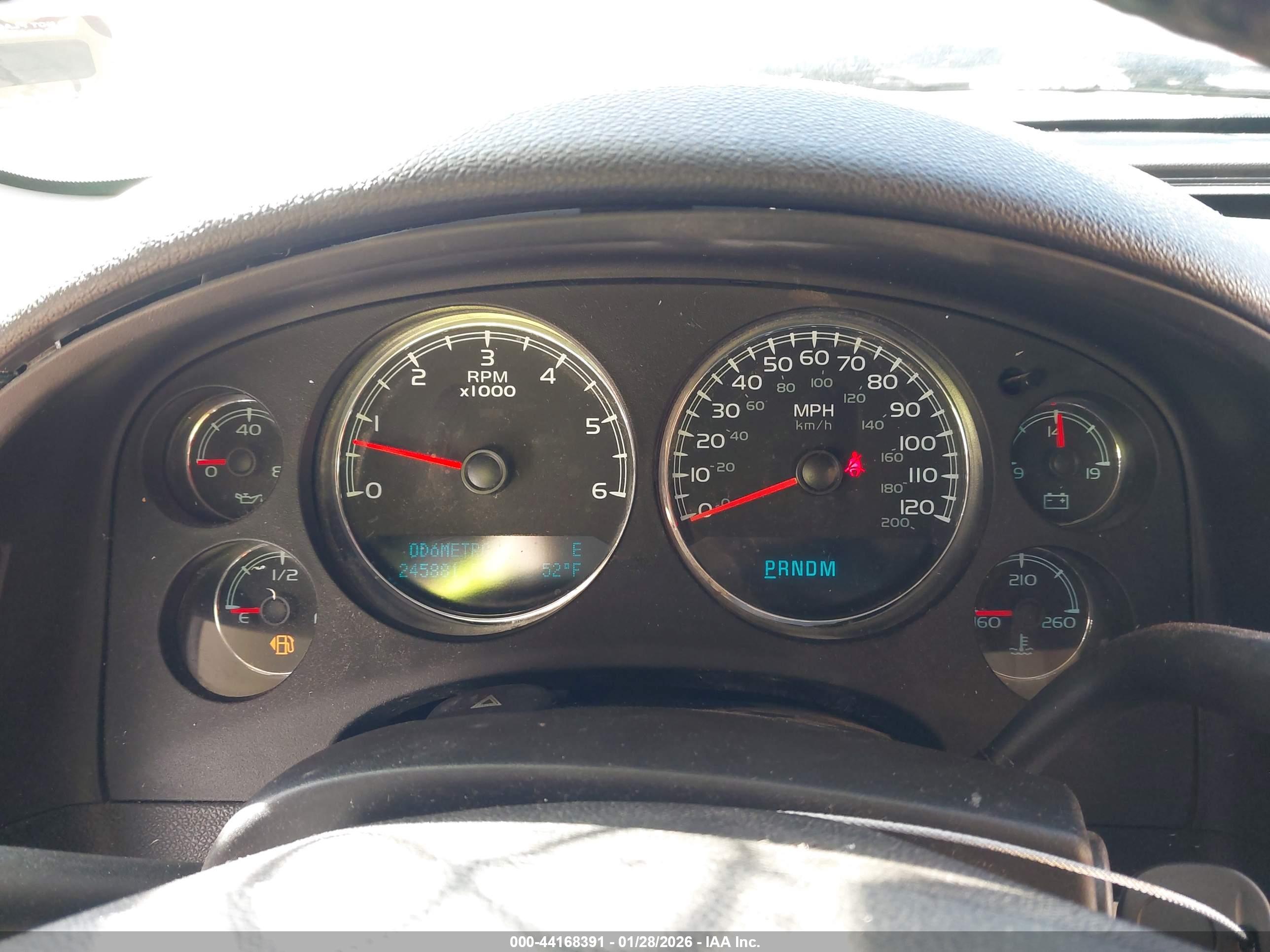 GMC YUKON image 7