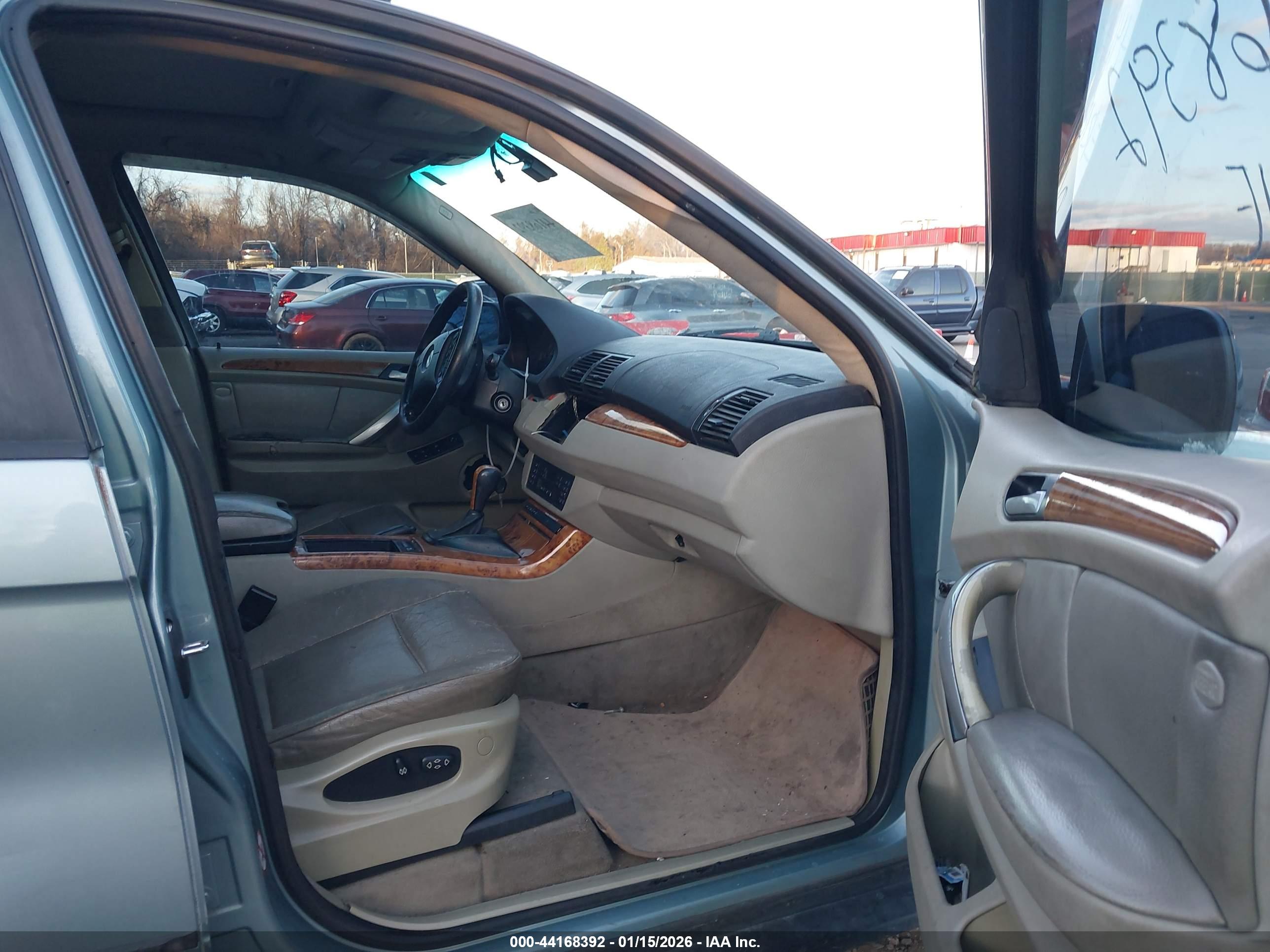 BMW X5 image 5
