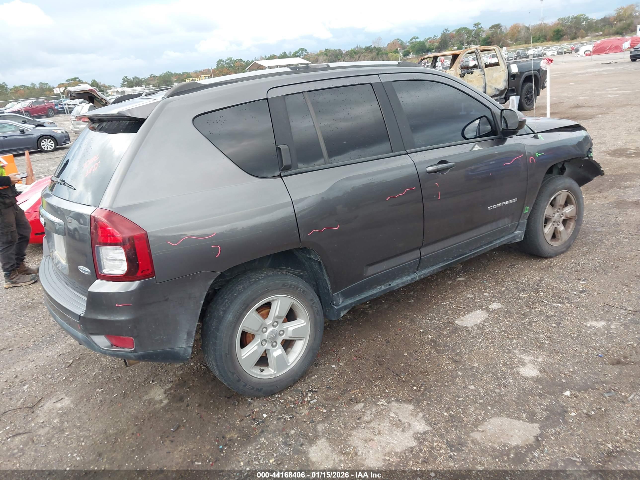 JEEP COMPASS image 4