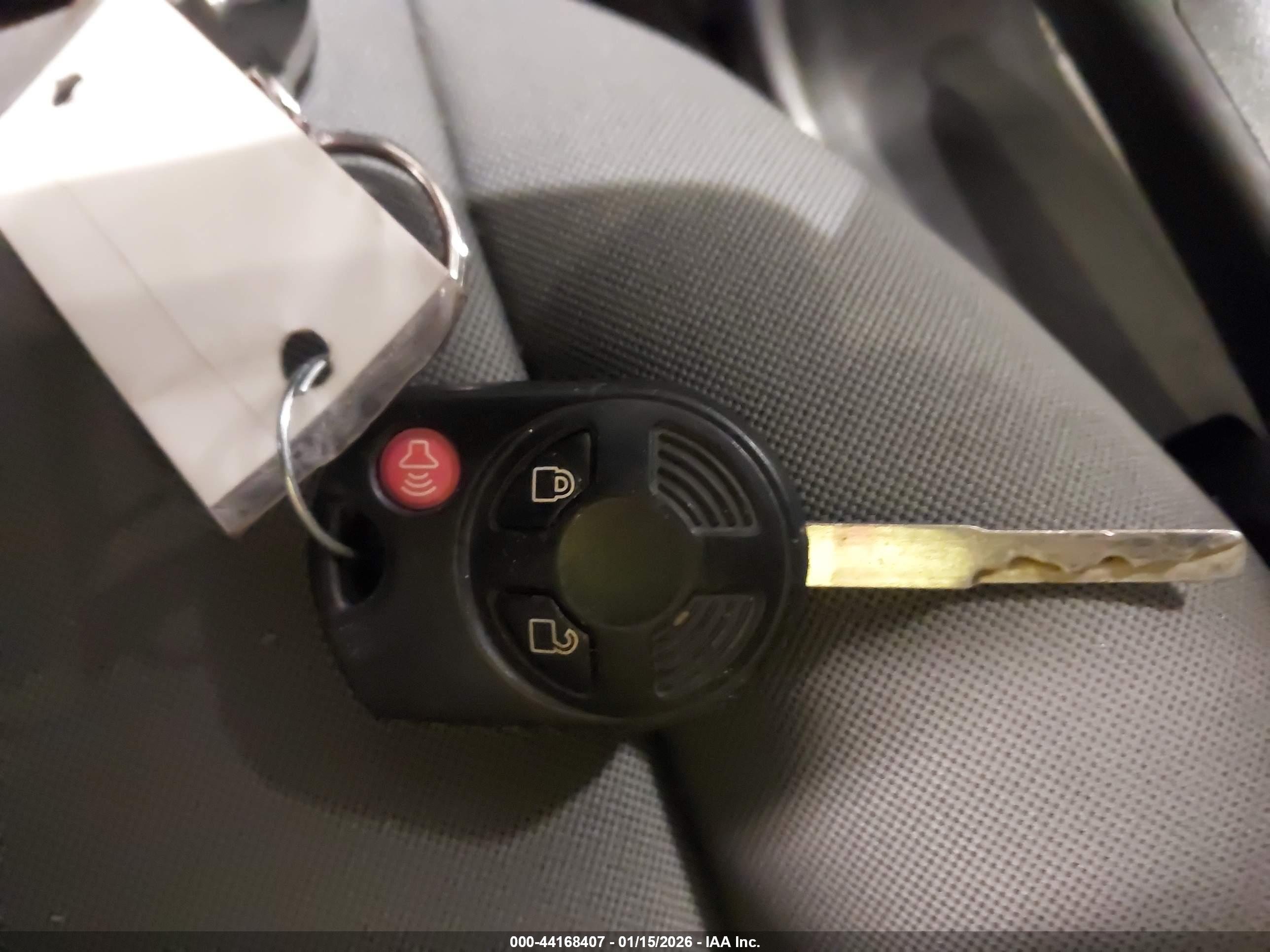 FORD ESCAPE image 11