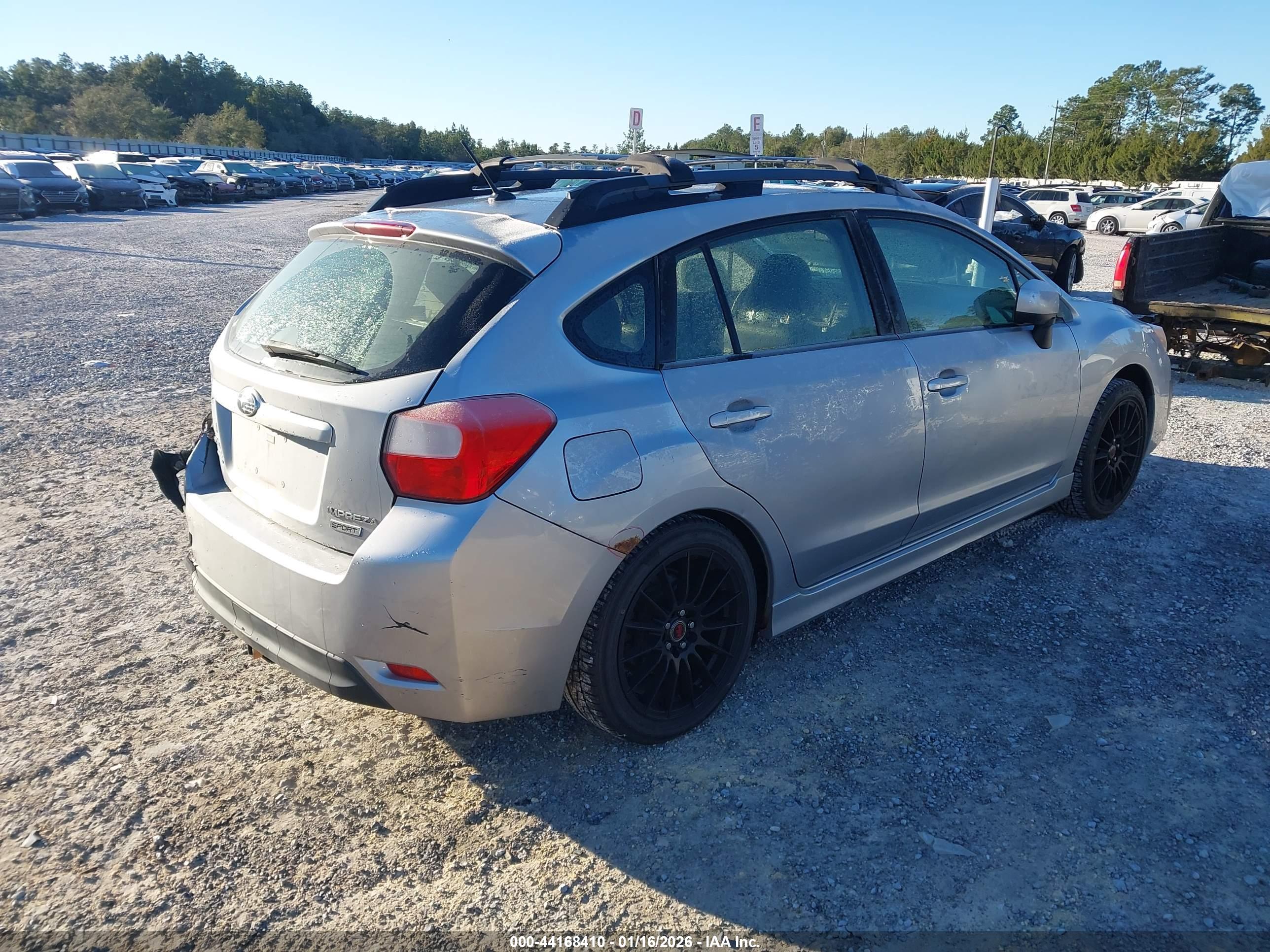 SUBARU IMPREZA image 4