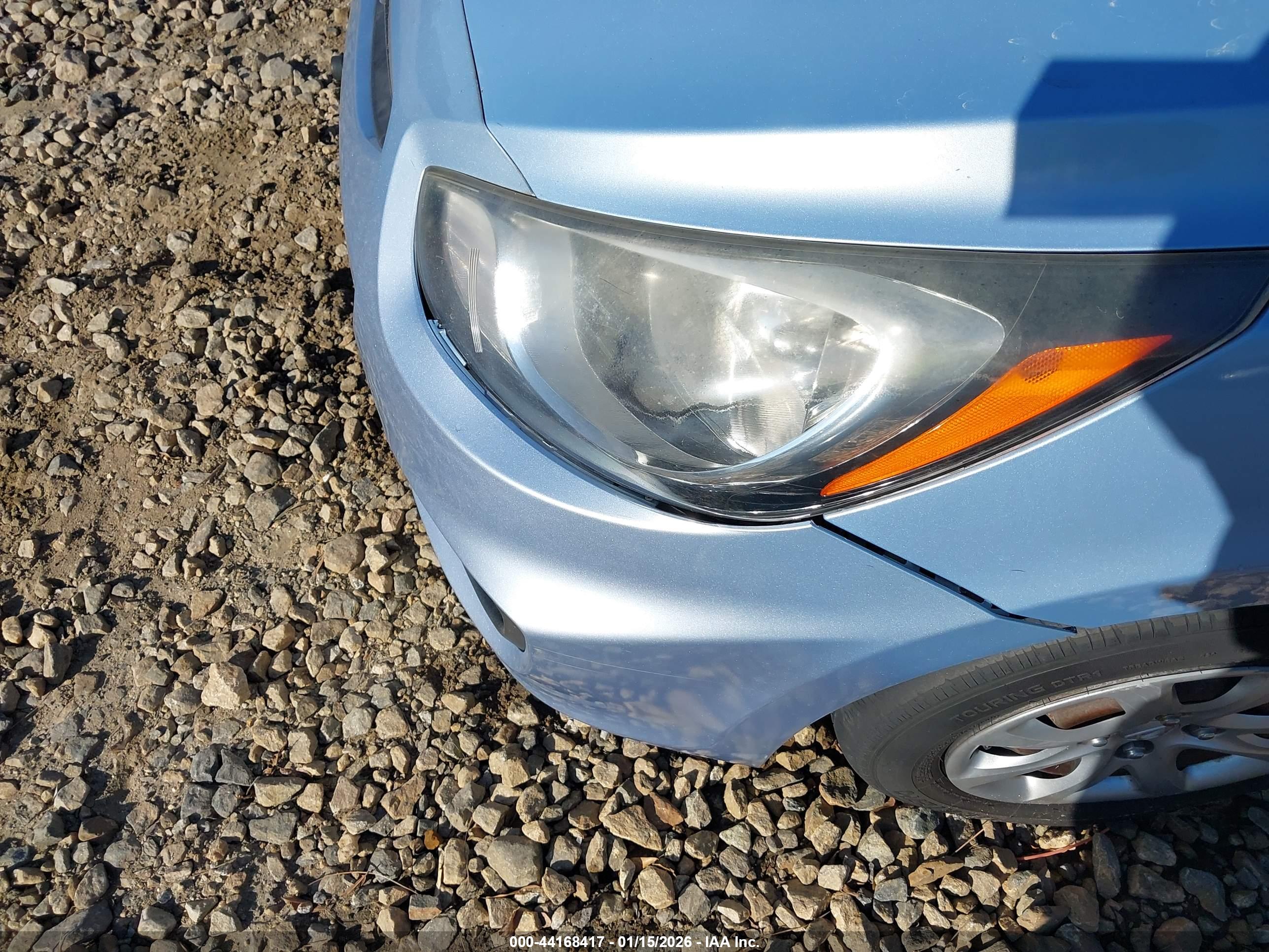 HYUNDAI ACCENT image 6
