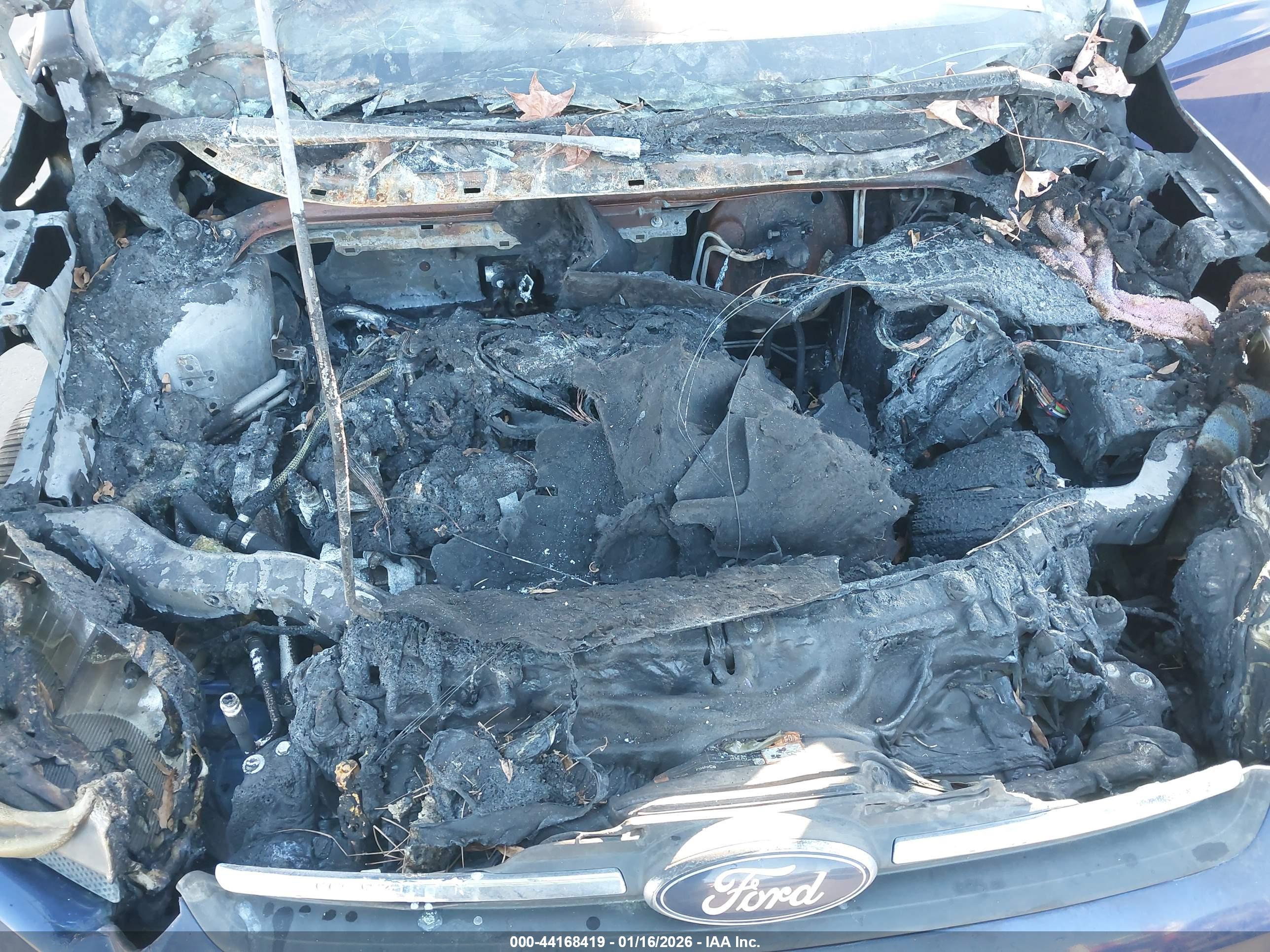 FORD ESCAPE image 10