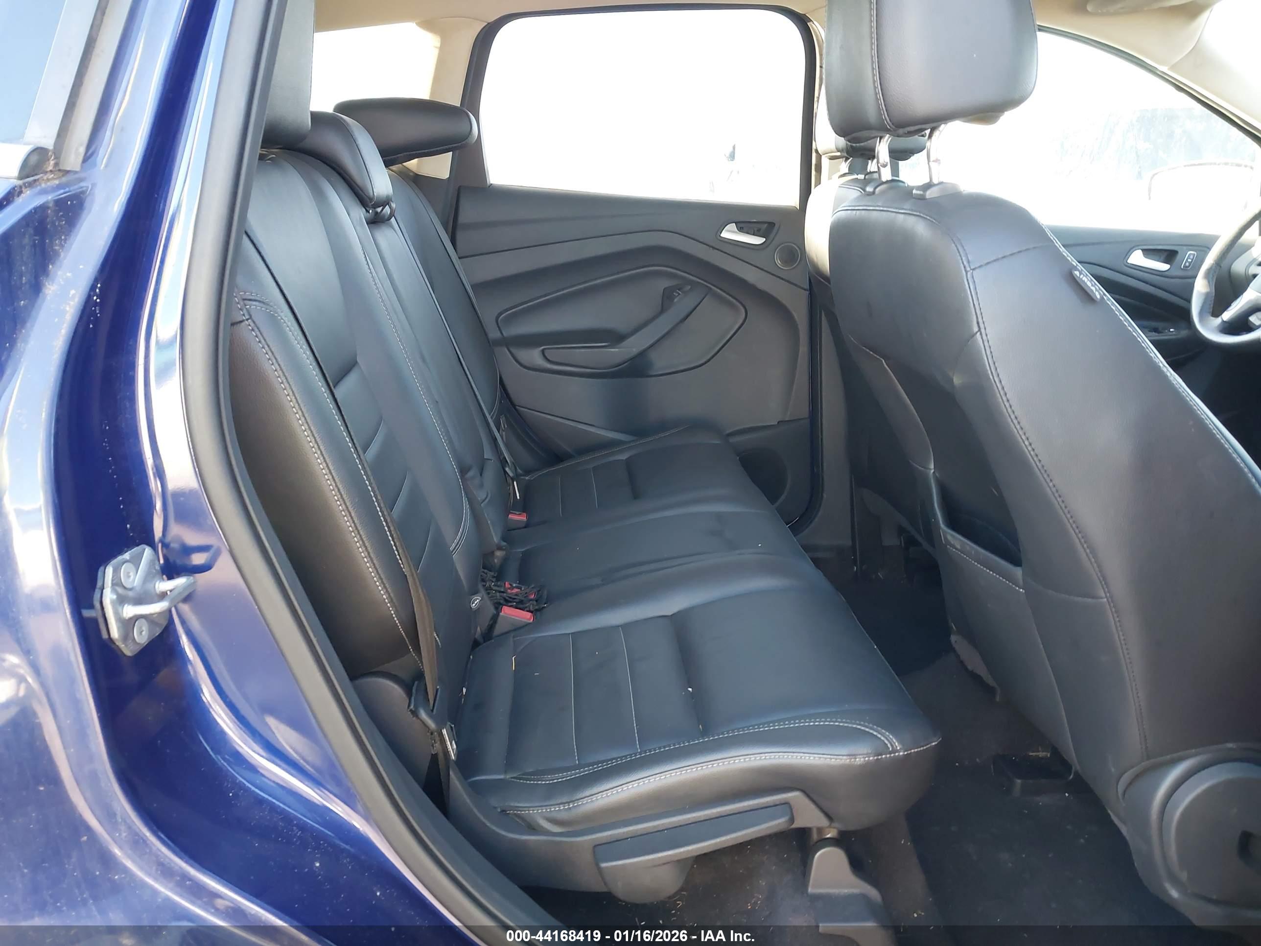 FORD ESCAPE image 8