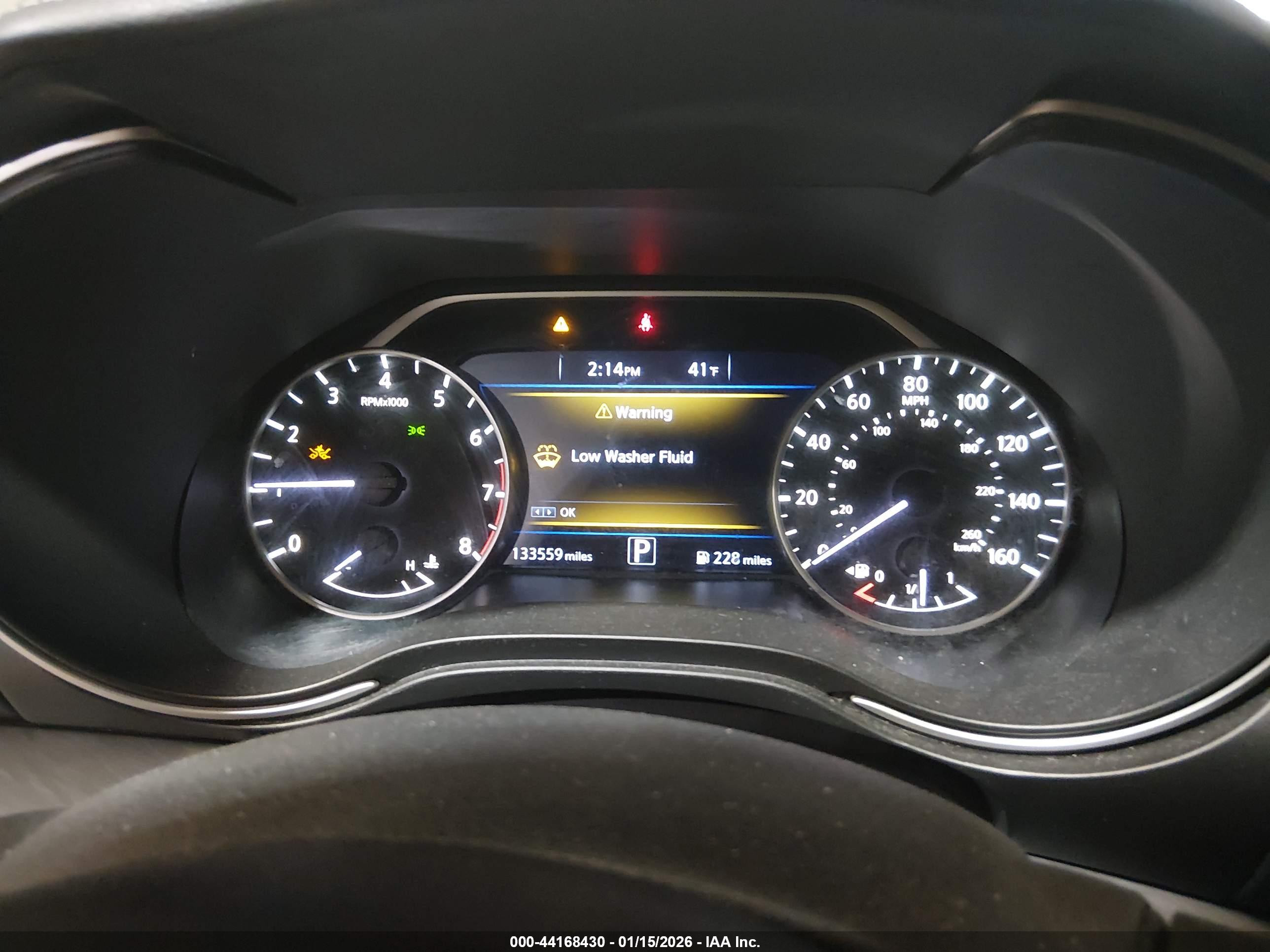 NISSAN MAXIMA image 7