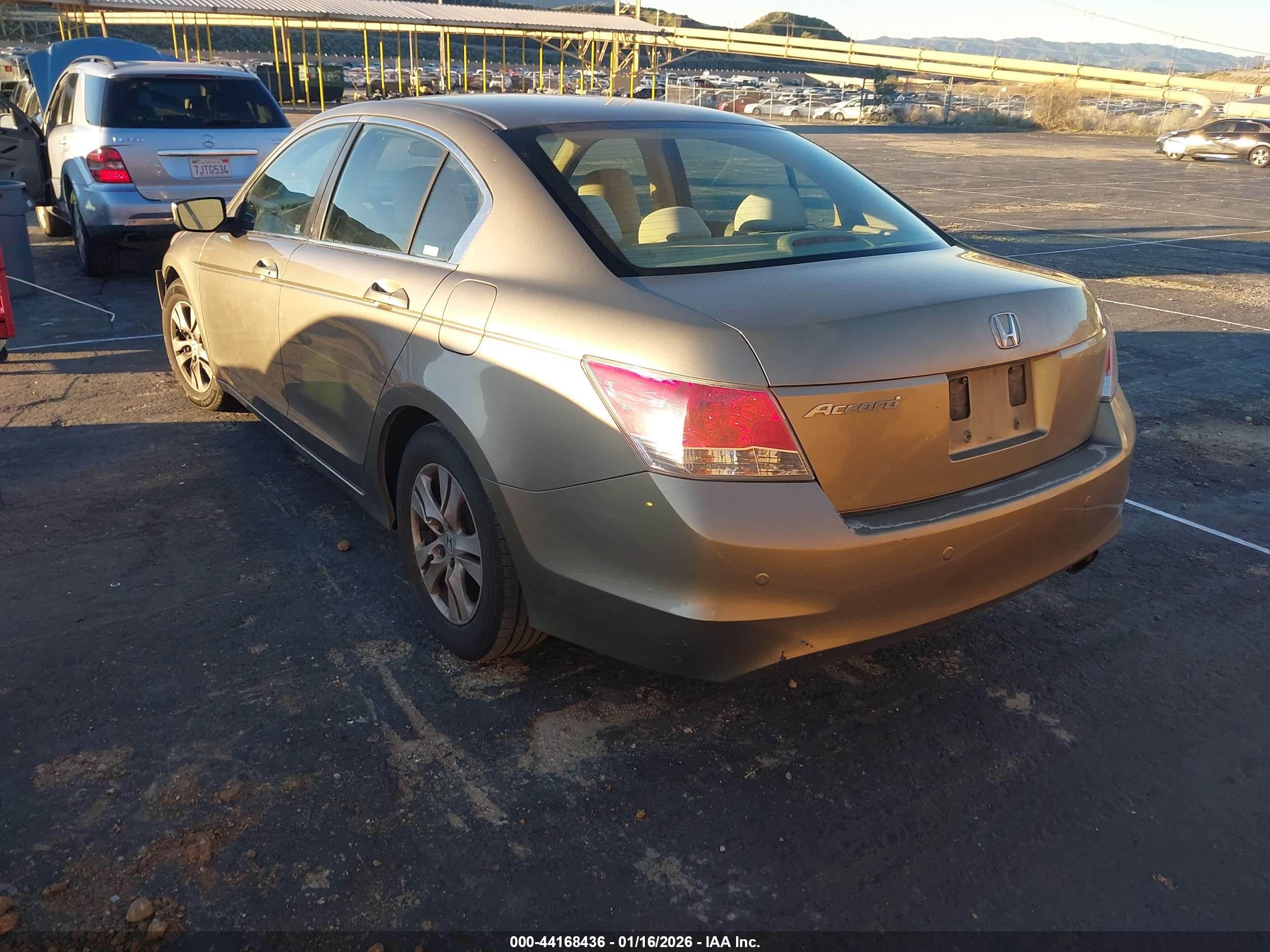 HONDA ACCORD image 3