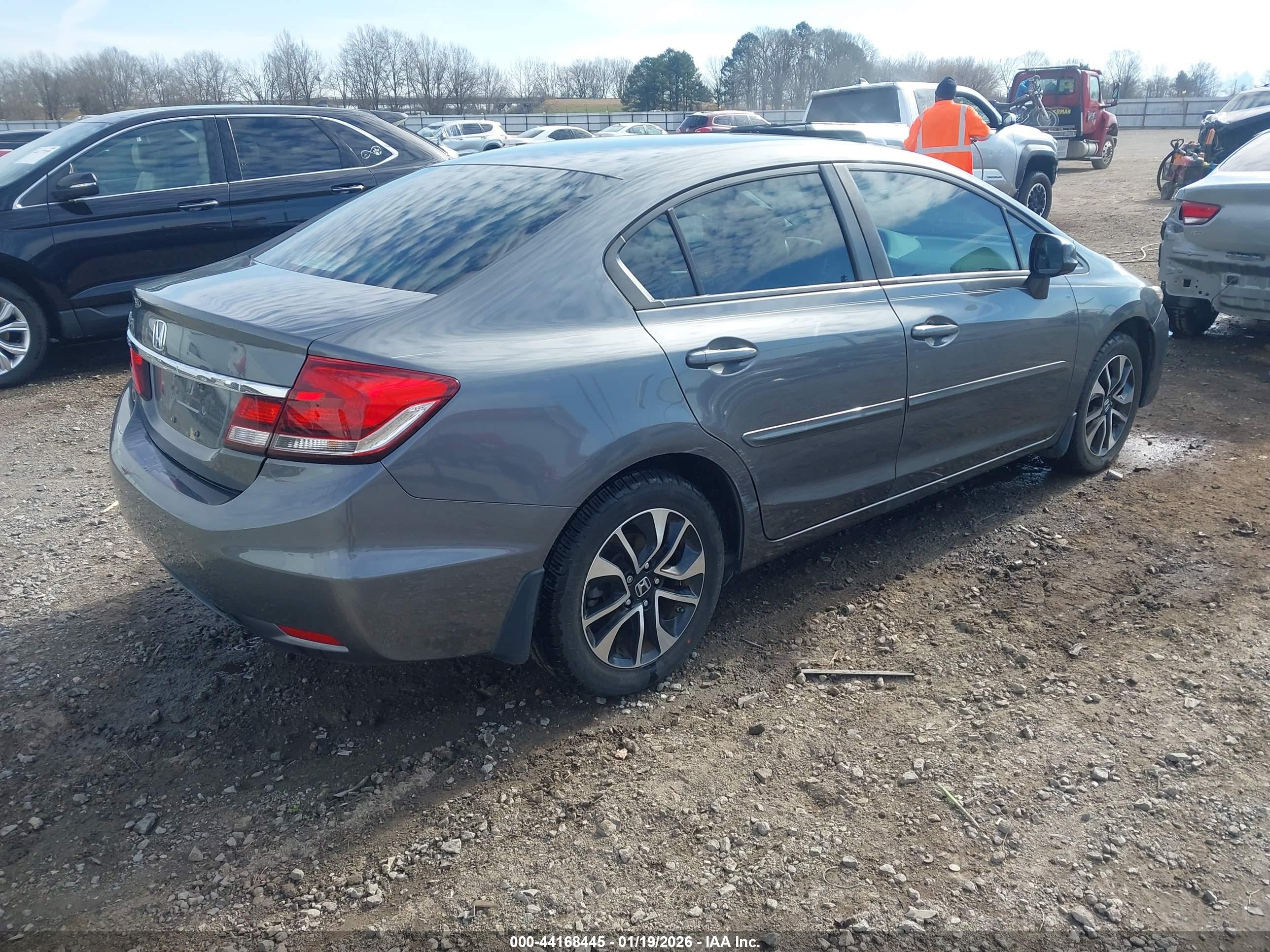 HONDA CIVIC image 4