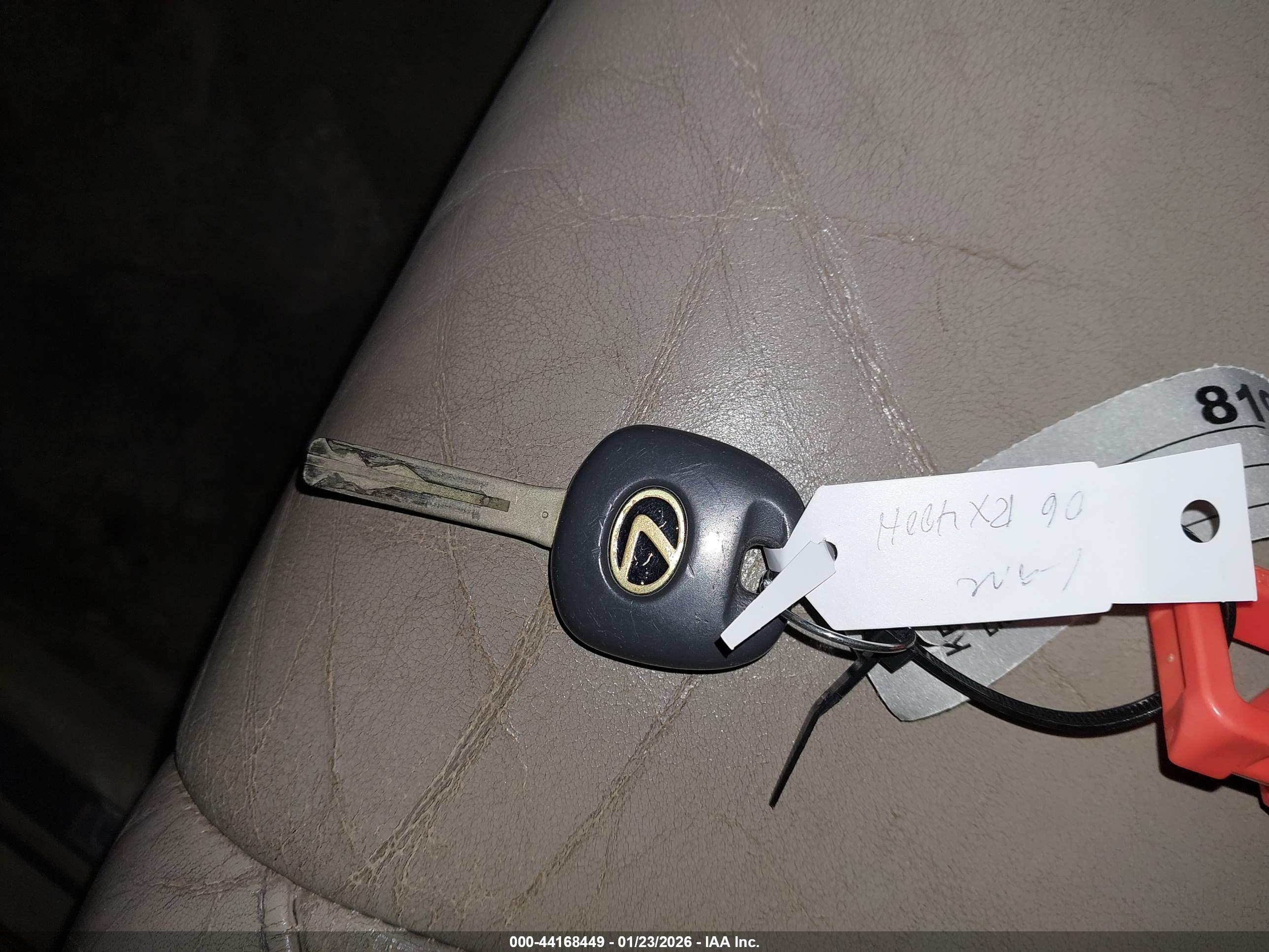 LEXUS RX image 11
