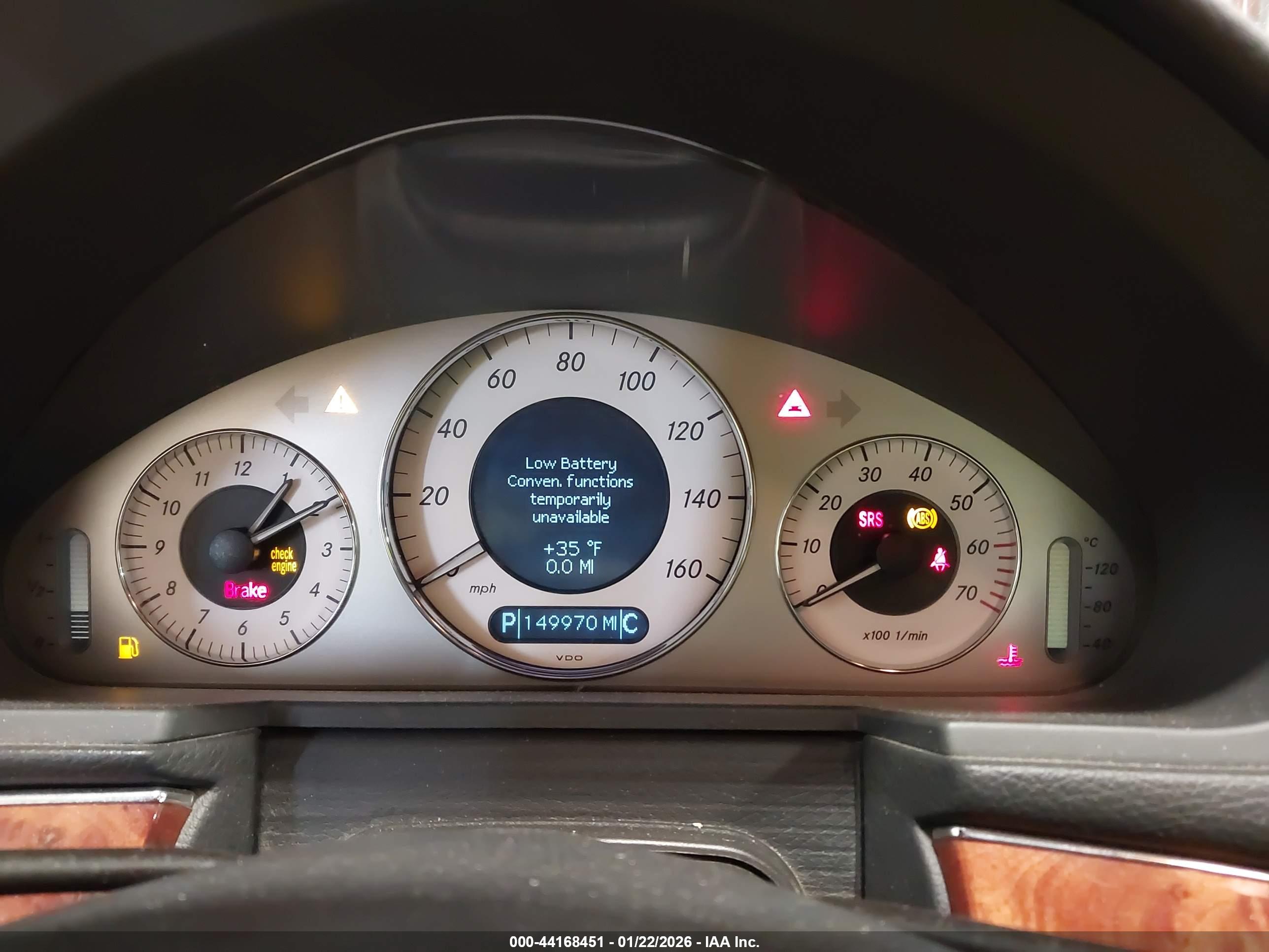 MERCEDES-BENZ E image 7