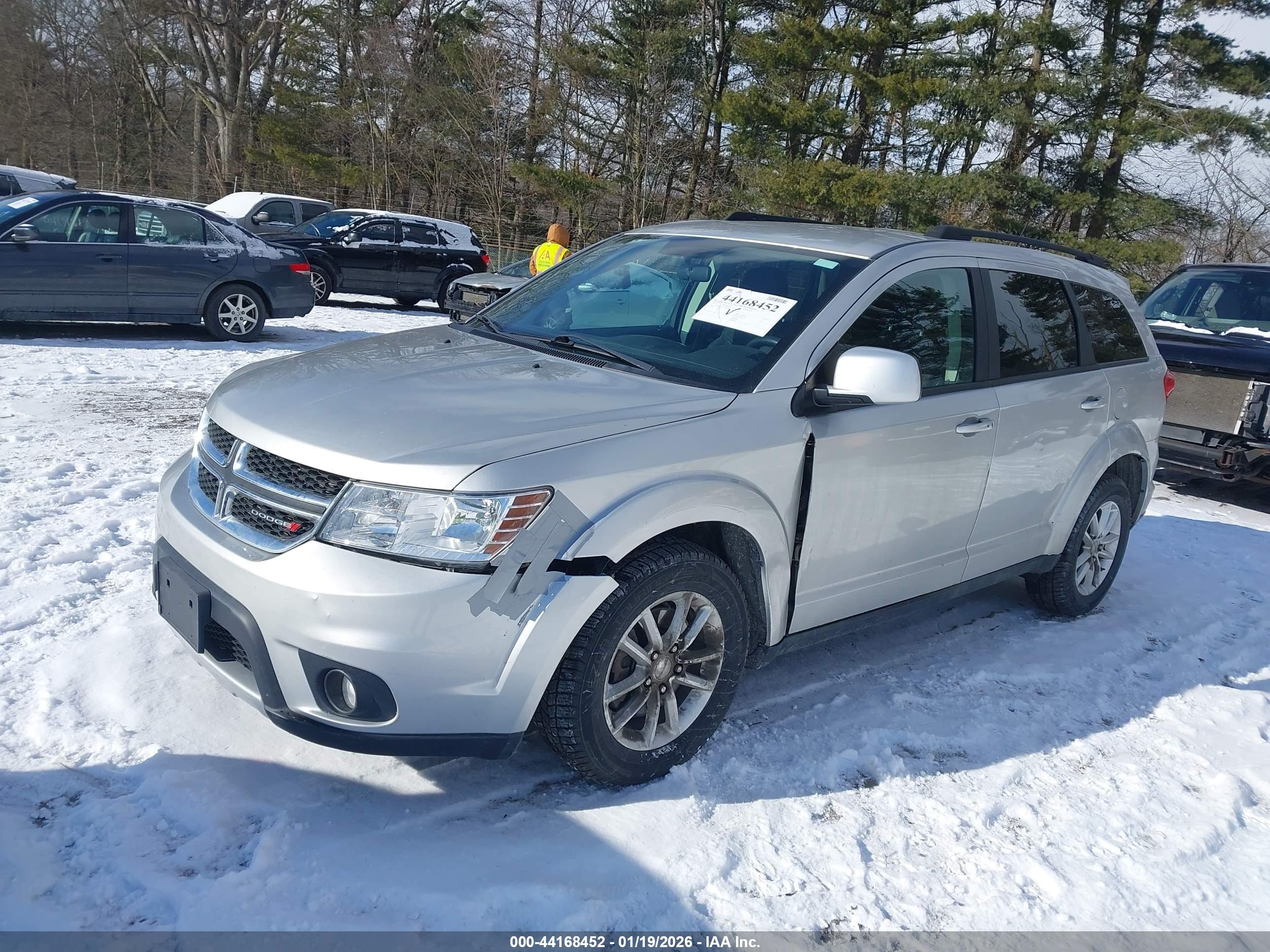 DODGE JOURNEY image 2