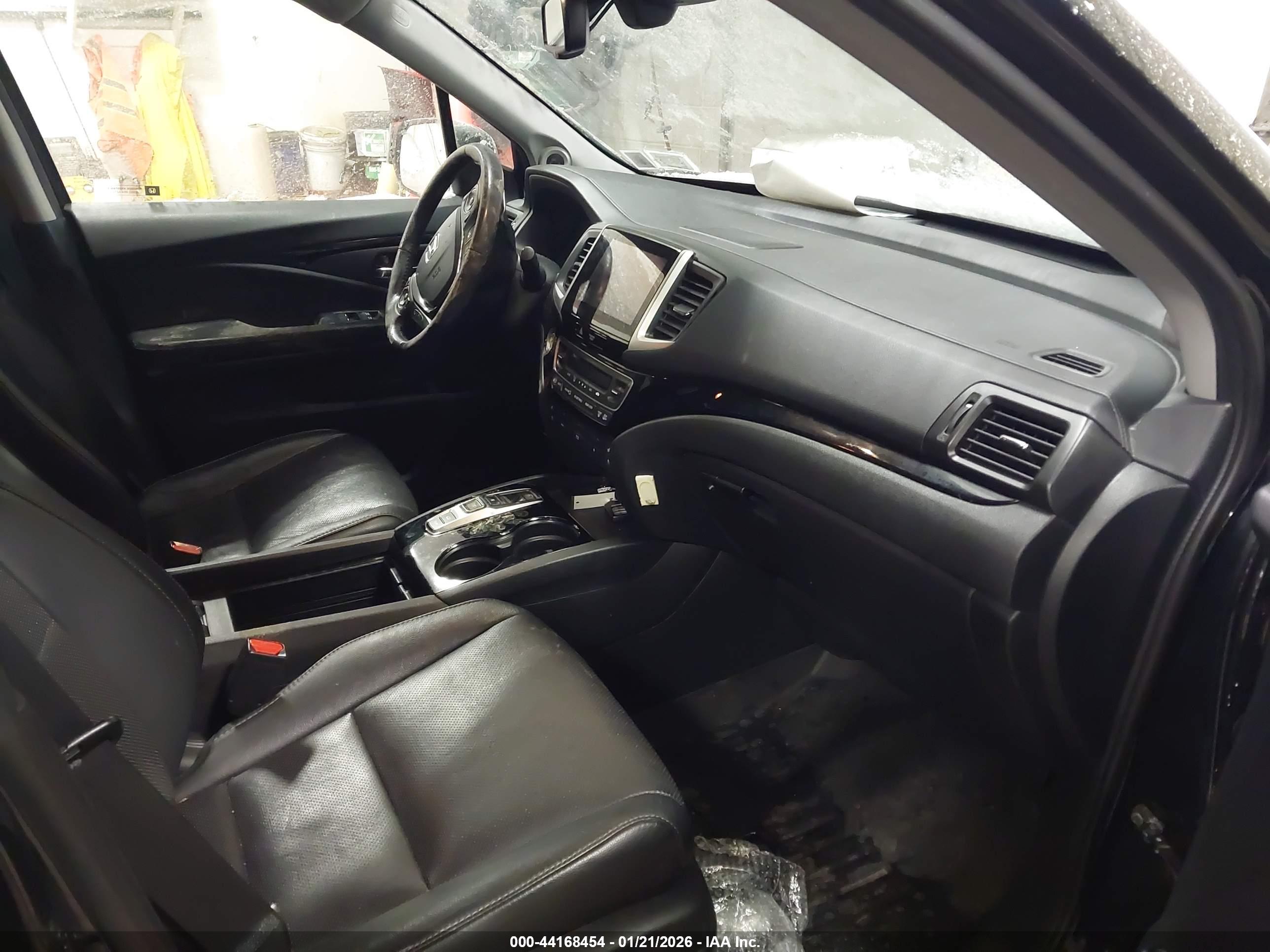 HONDA PILOT image 5