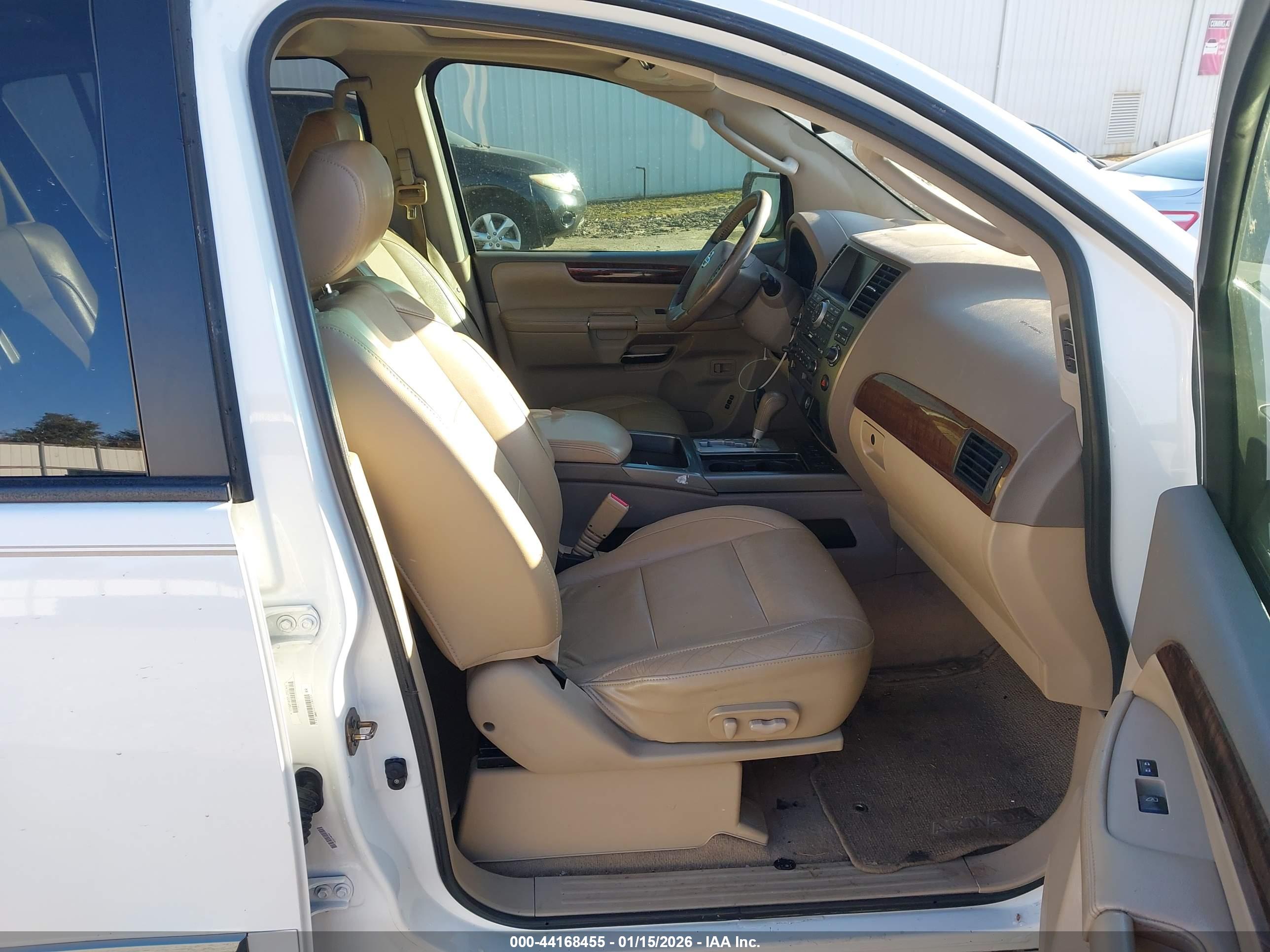 NISSAN ARMADA image 5