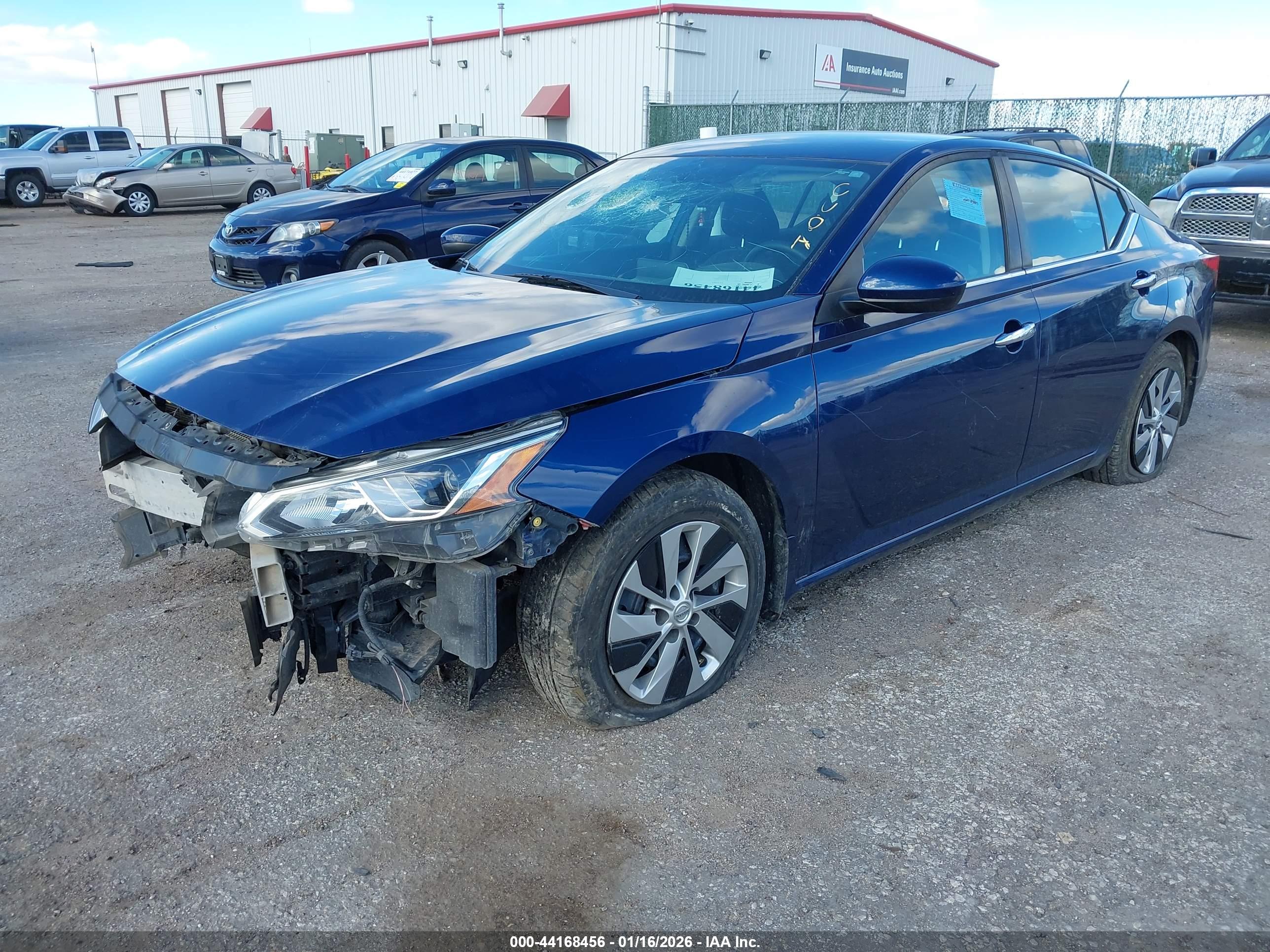 NISSAN ALTIMA image 2