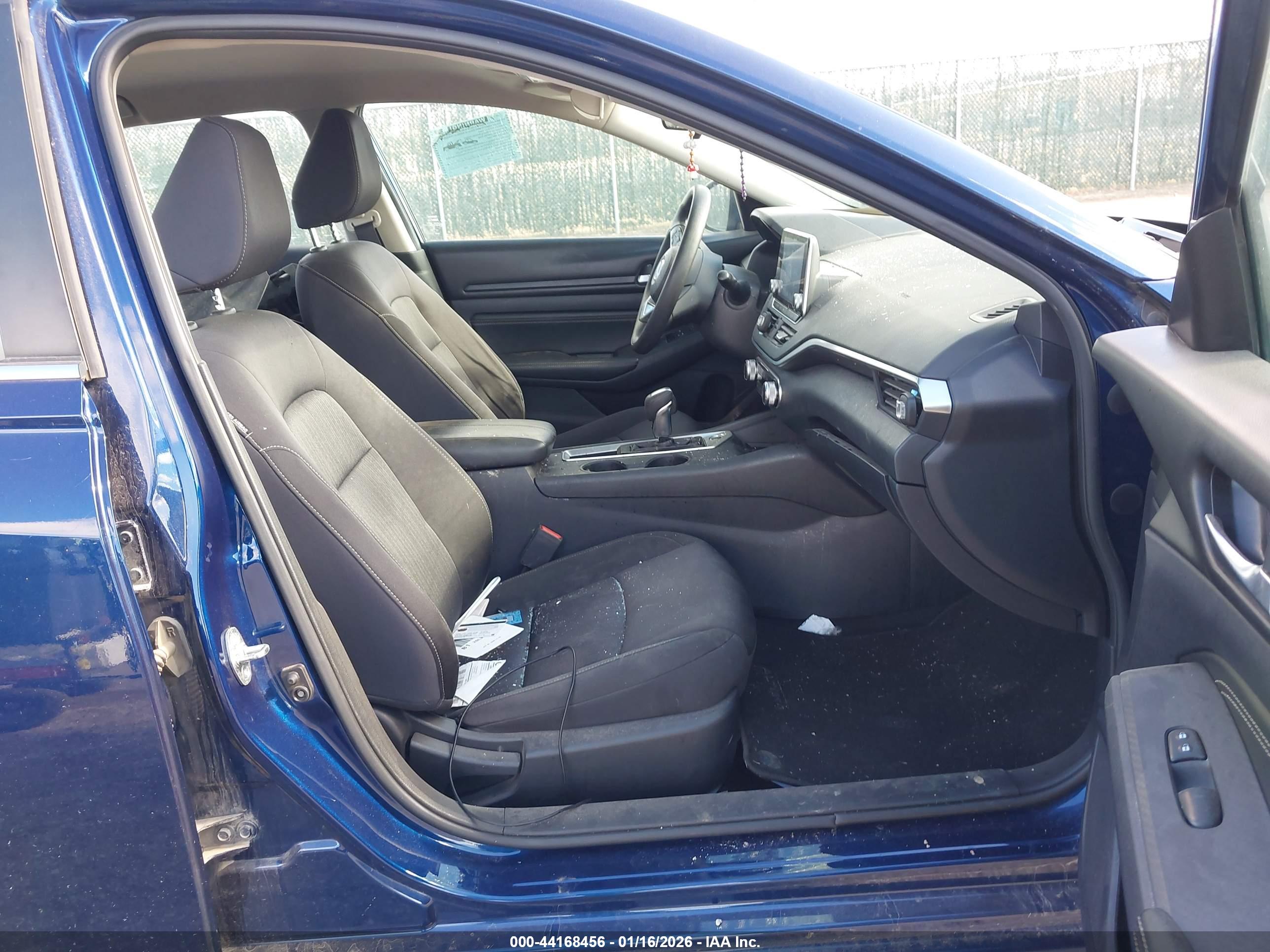 NISSAN ALTIMA image 5