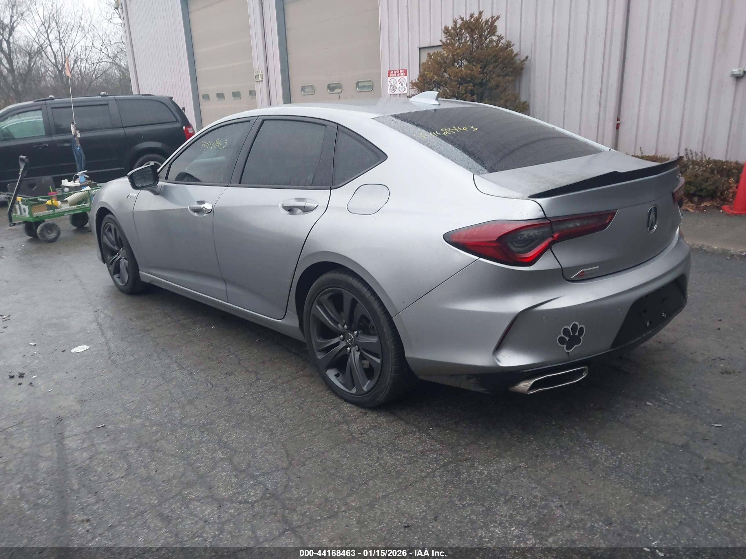 ACURA TLX image 3