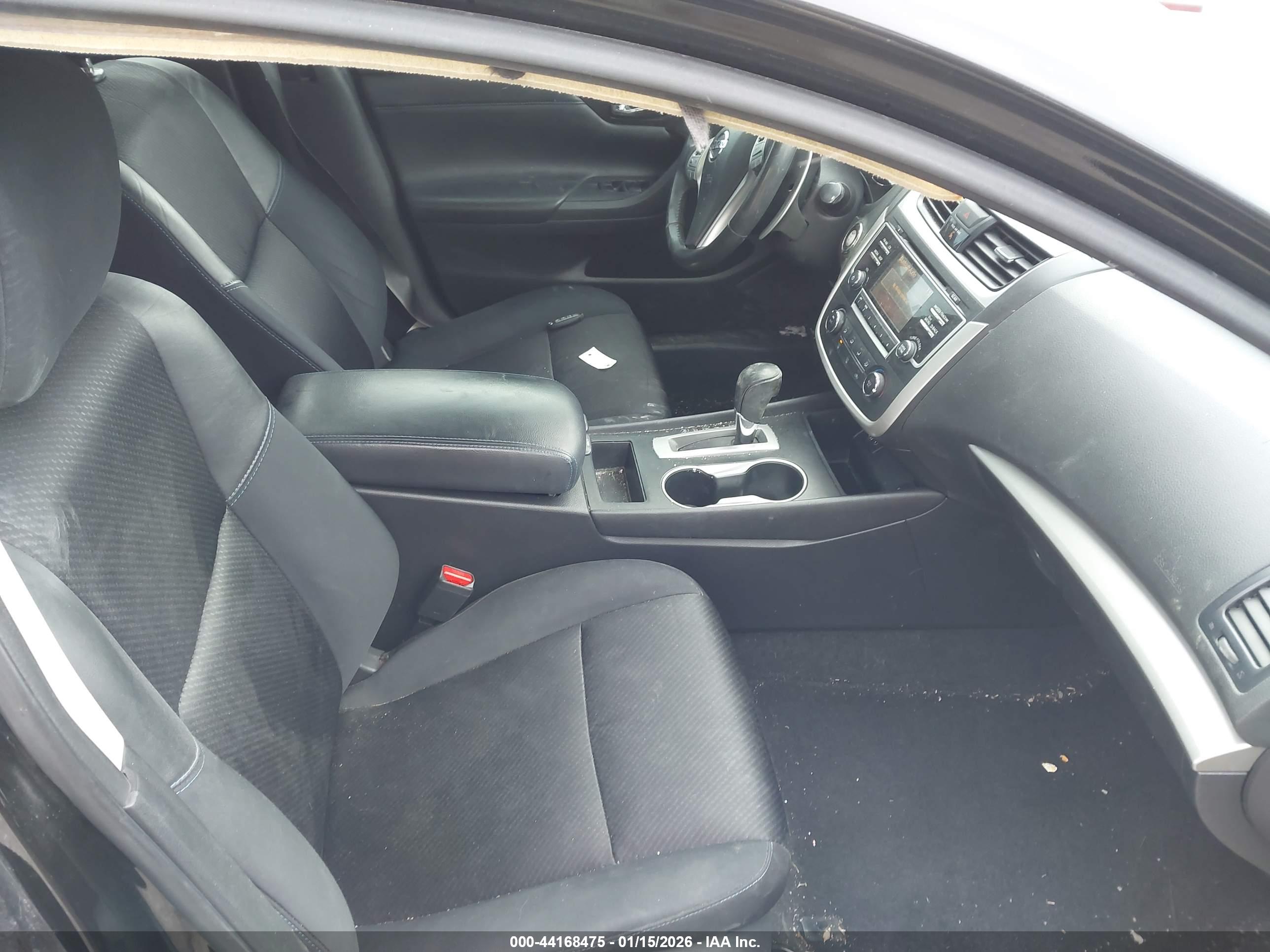 NISSAN ALTIMA image 5