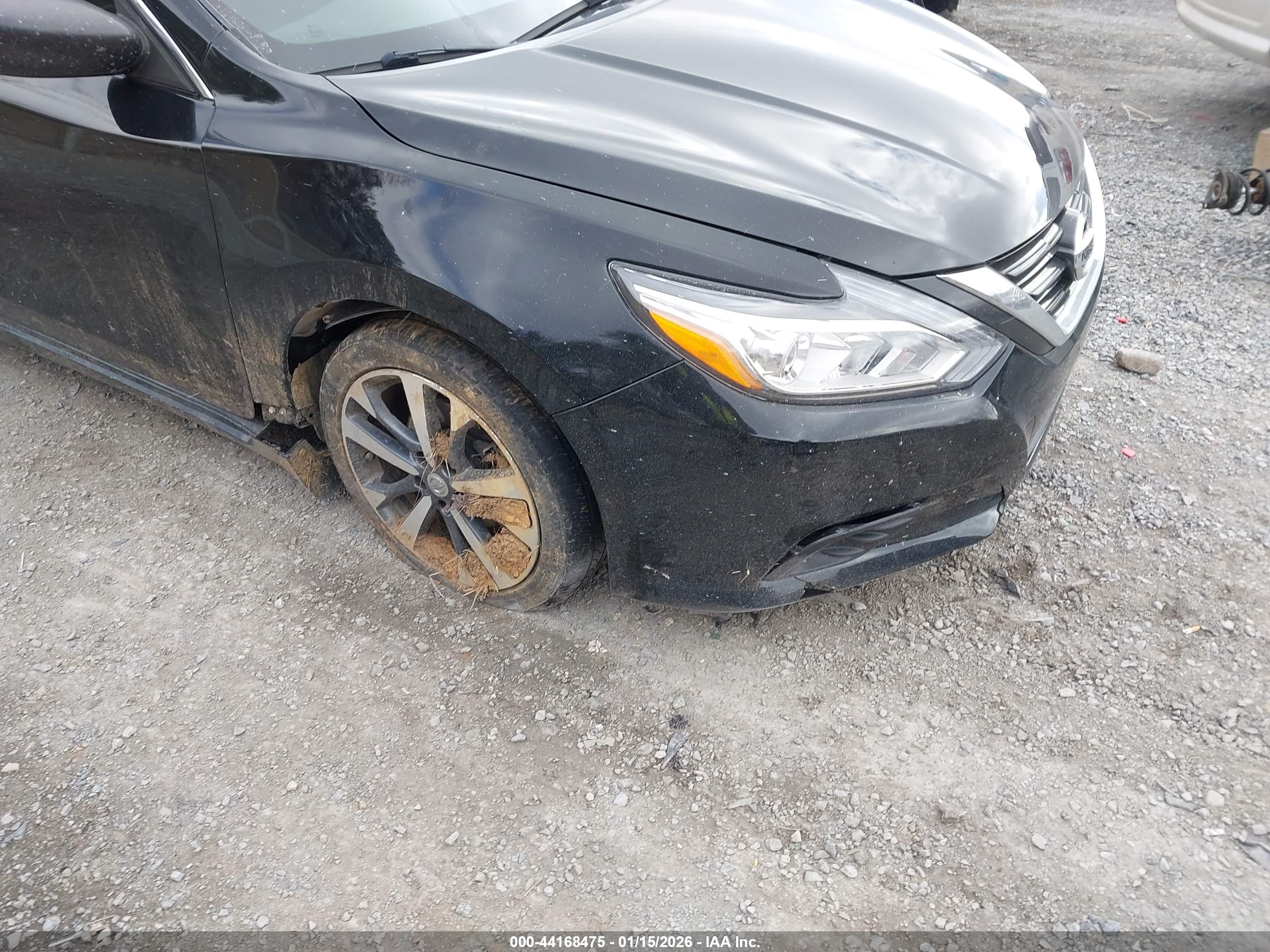 NISSAN ALTIMA image 6