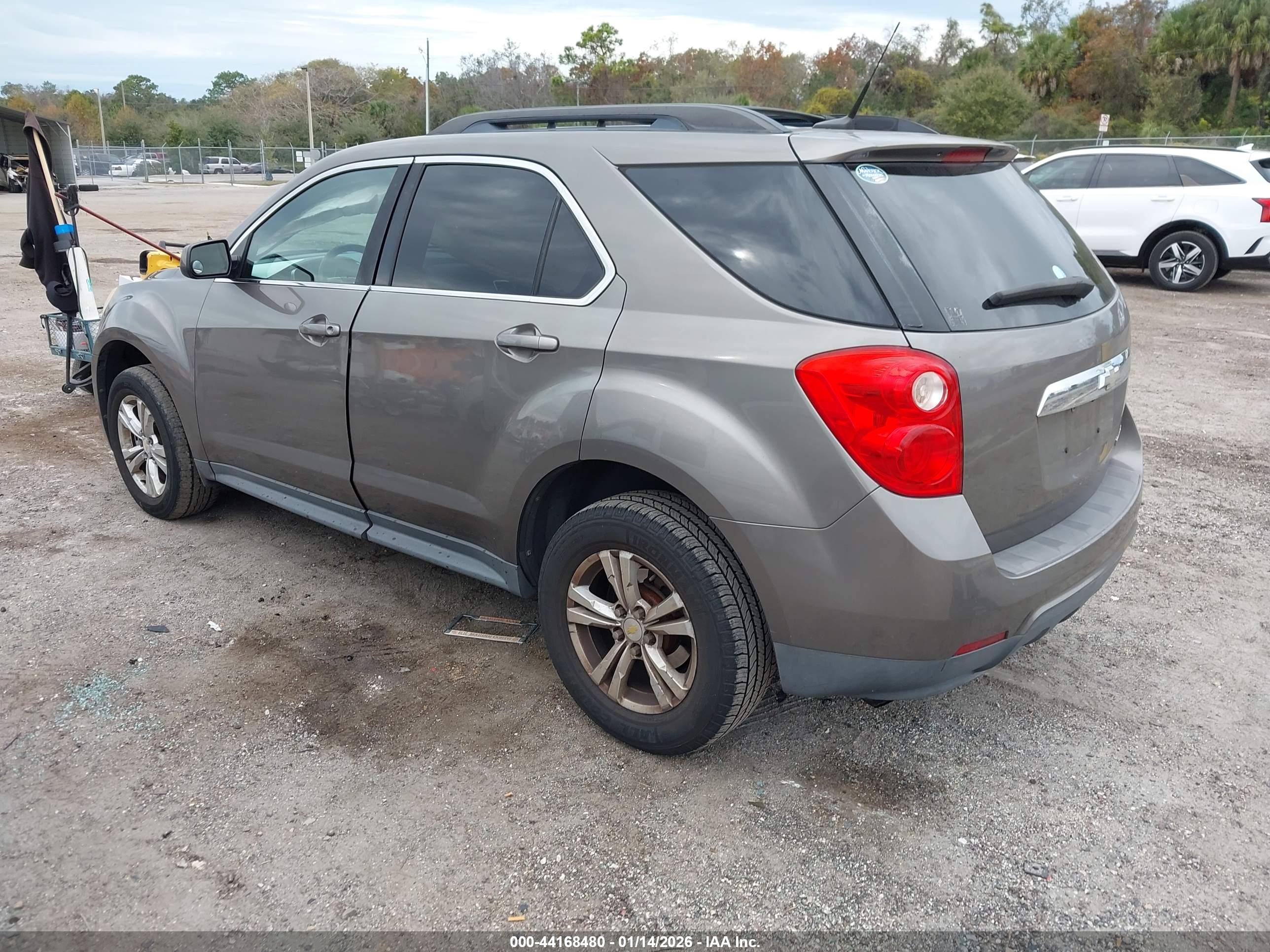 CHEVROLET EQUINOX image 3