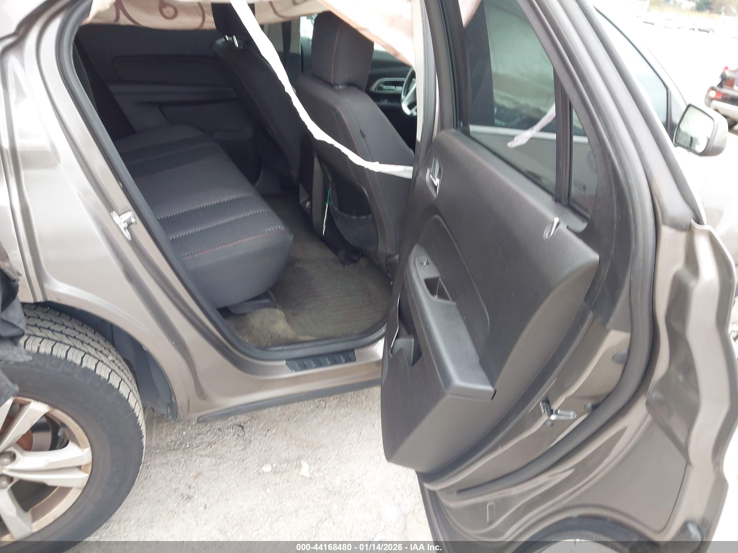 CHEVROLET EQUINOX image 8