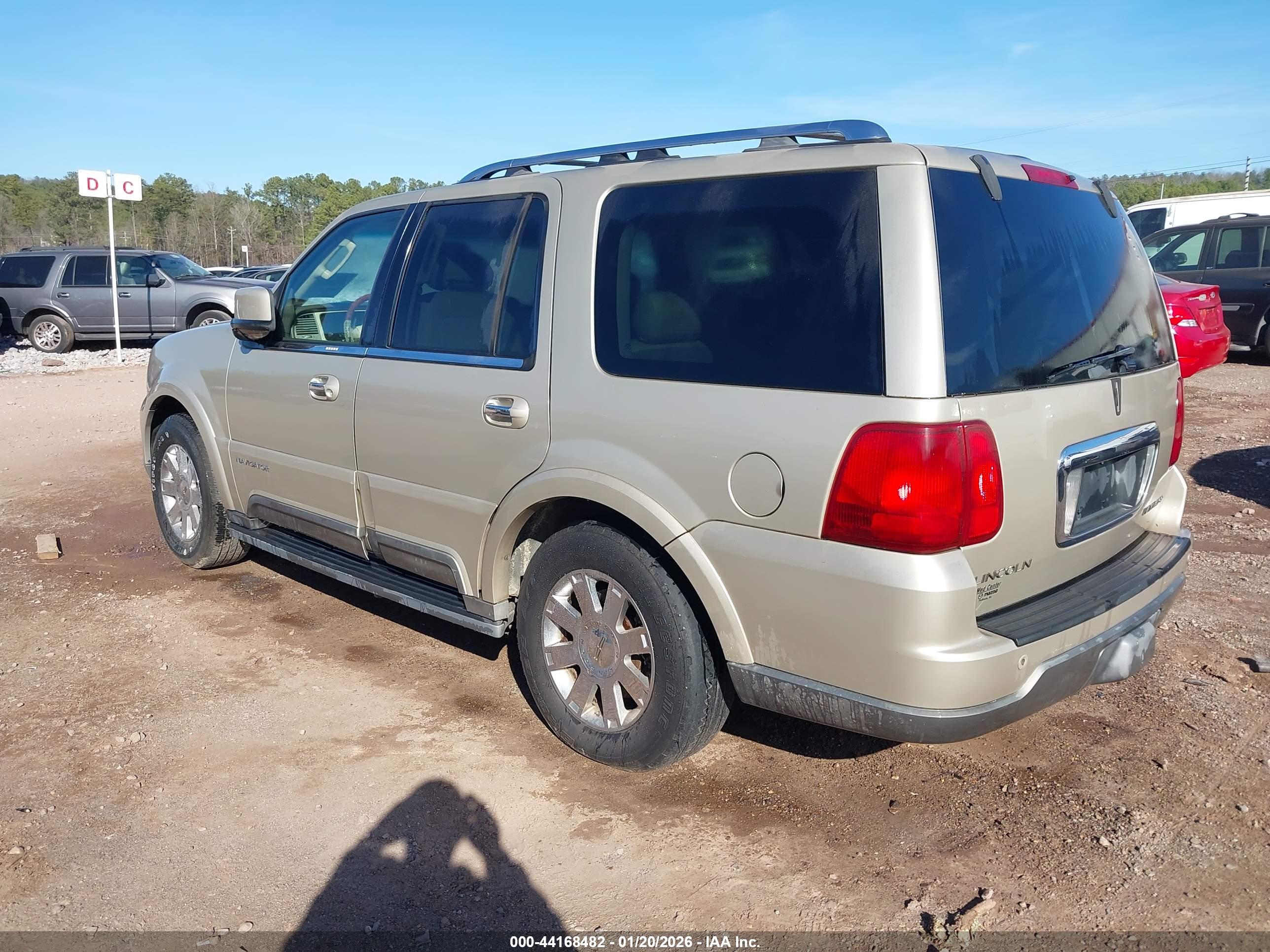 LINCOLN NAVIGATOR image 3
