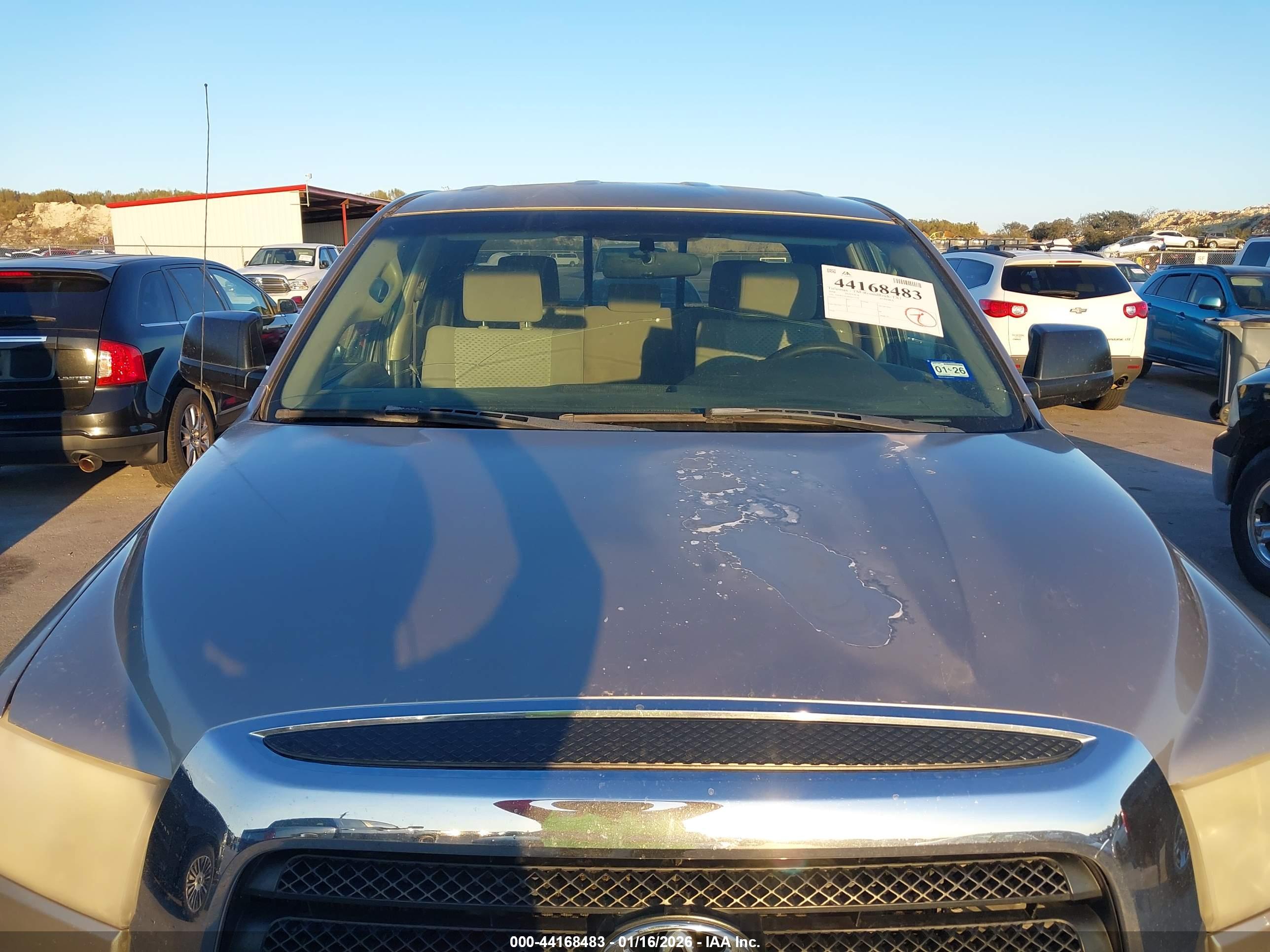 TOYOTA TUNDRA image 6