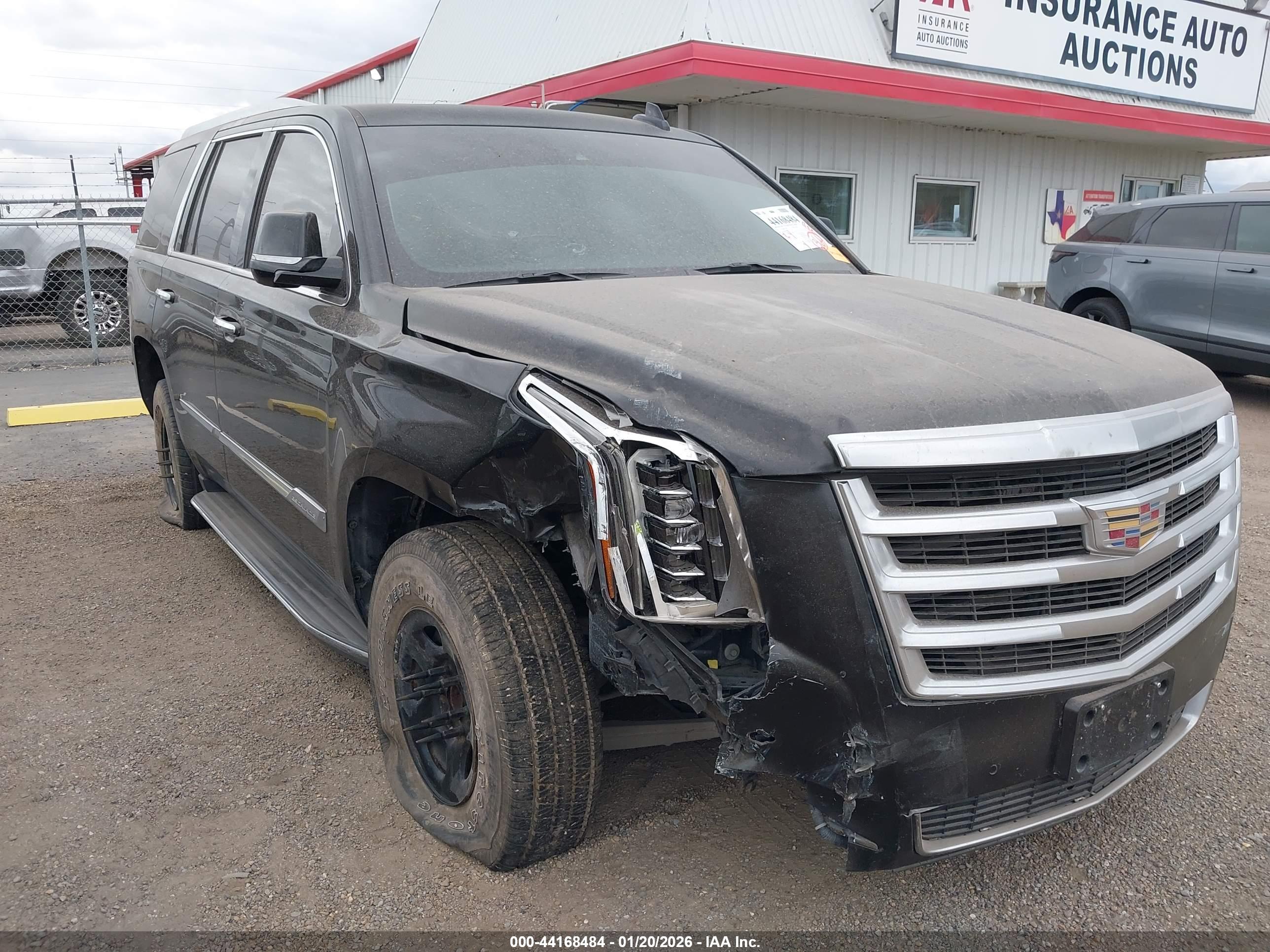 CADILLAC ESCALADE image 6