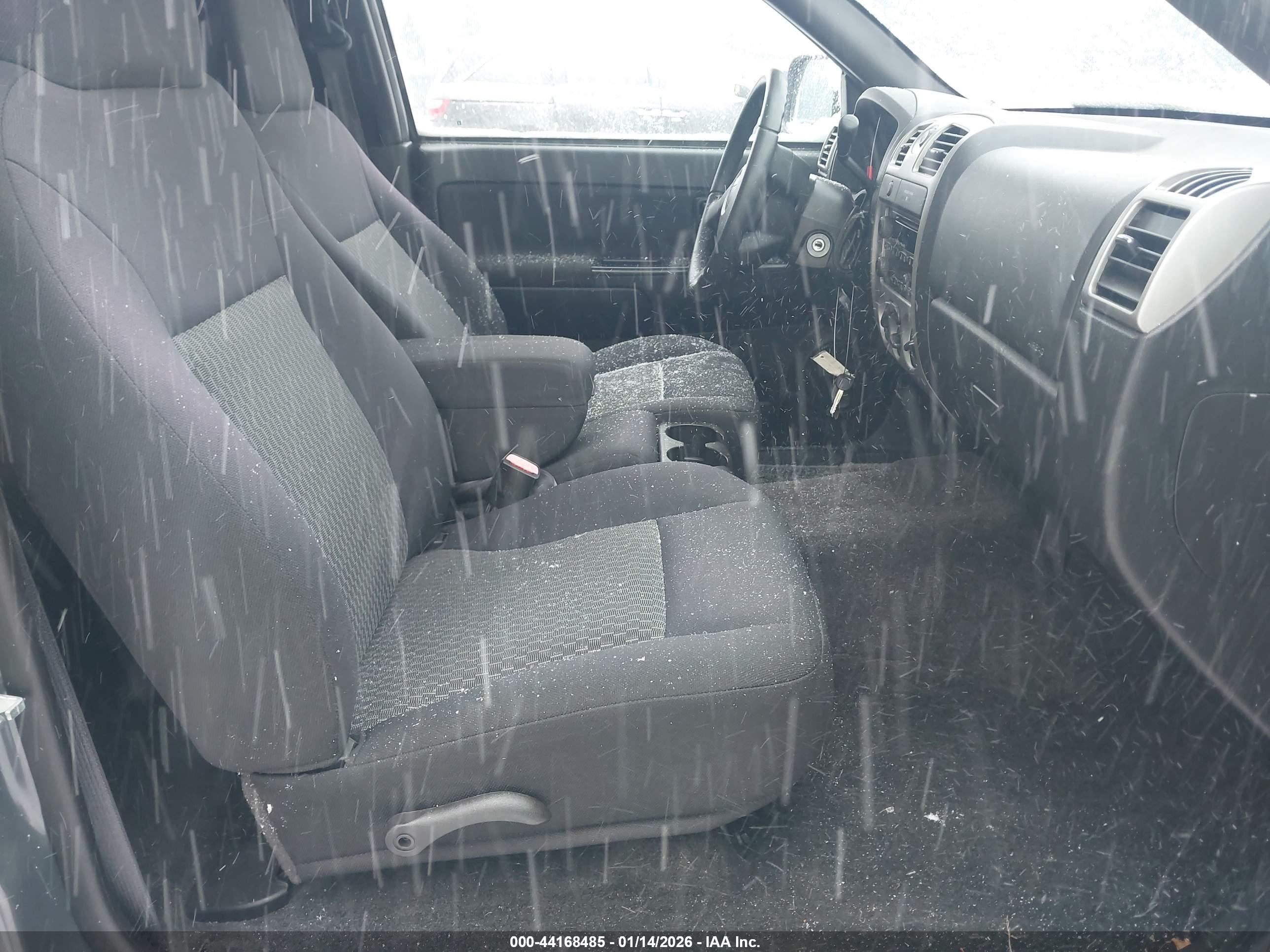 CHEVROLET COLORADO image 5