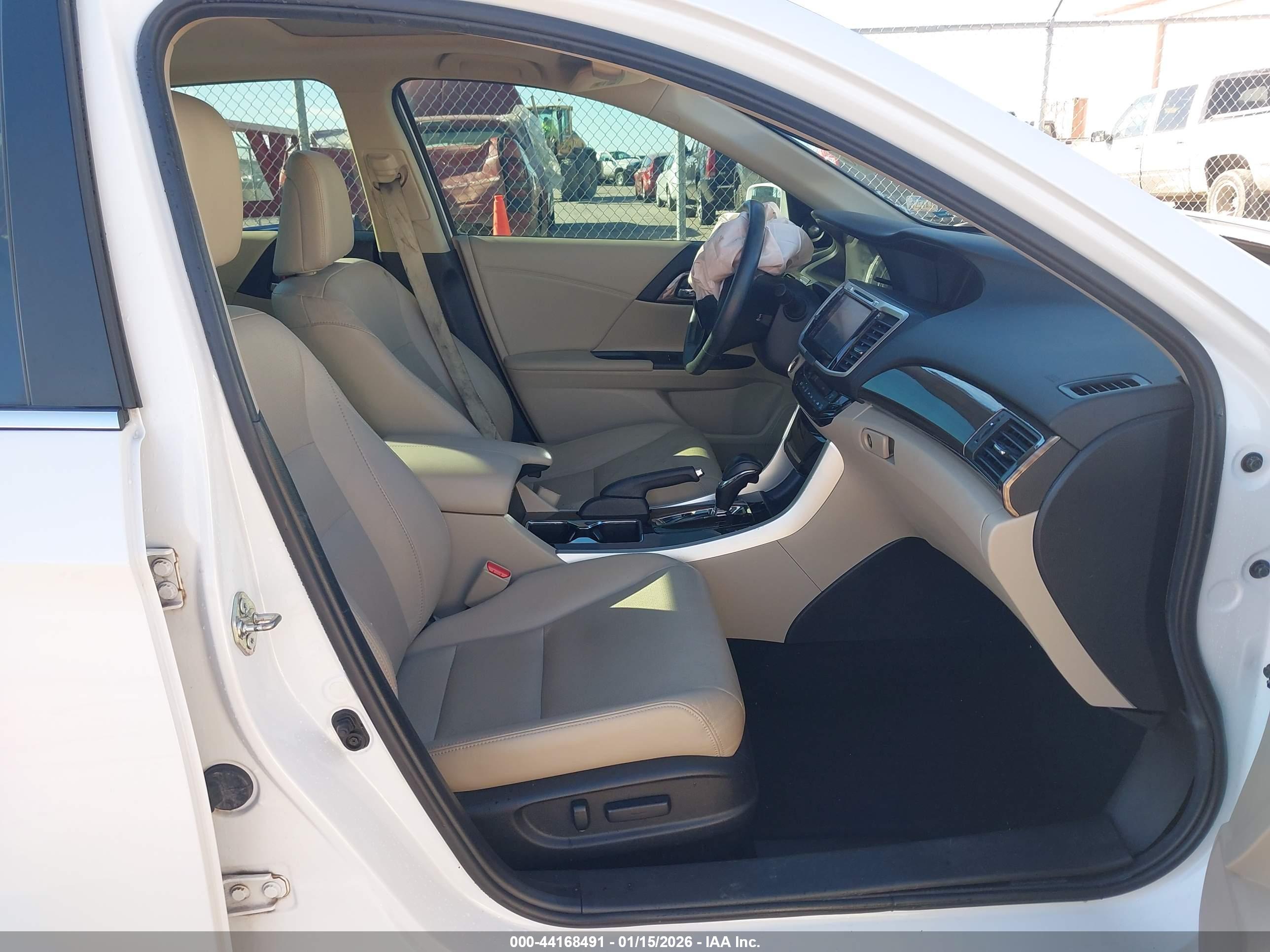 HONDA ACCORD image 5