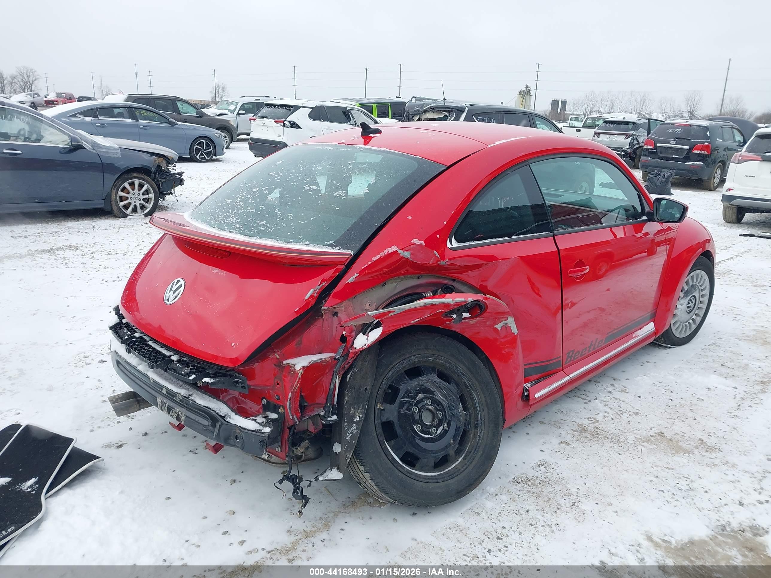 VOLKSWAGEN BEETLE image 4