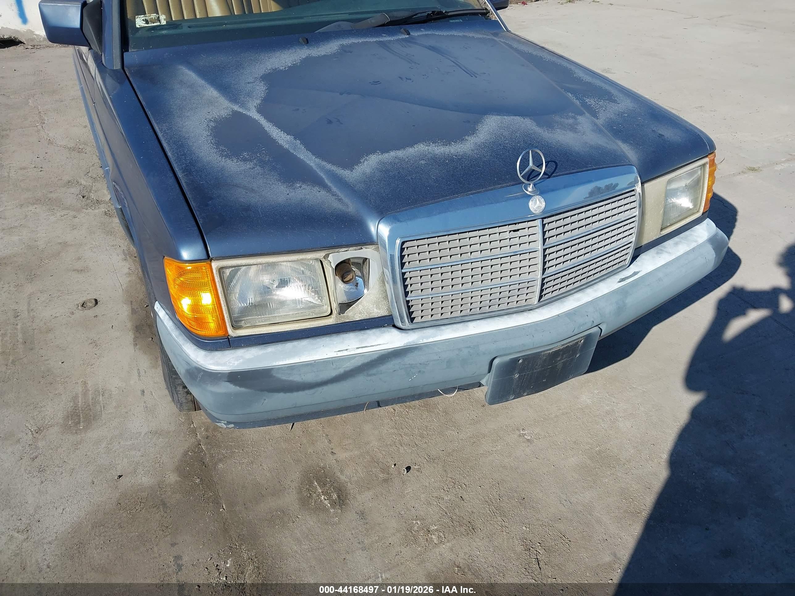 MERCEDES-BENZ 190 image 6