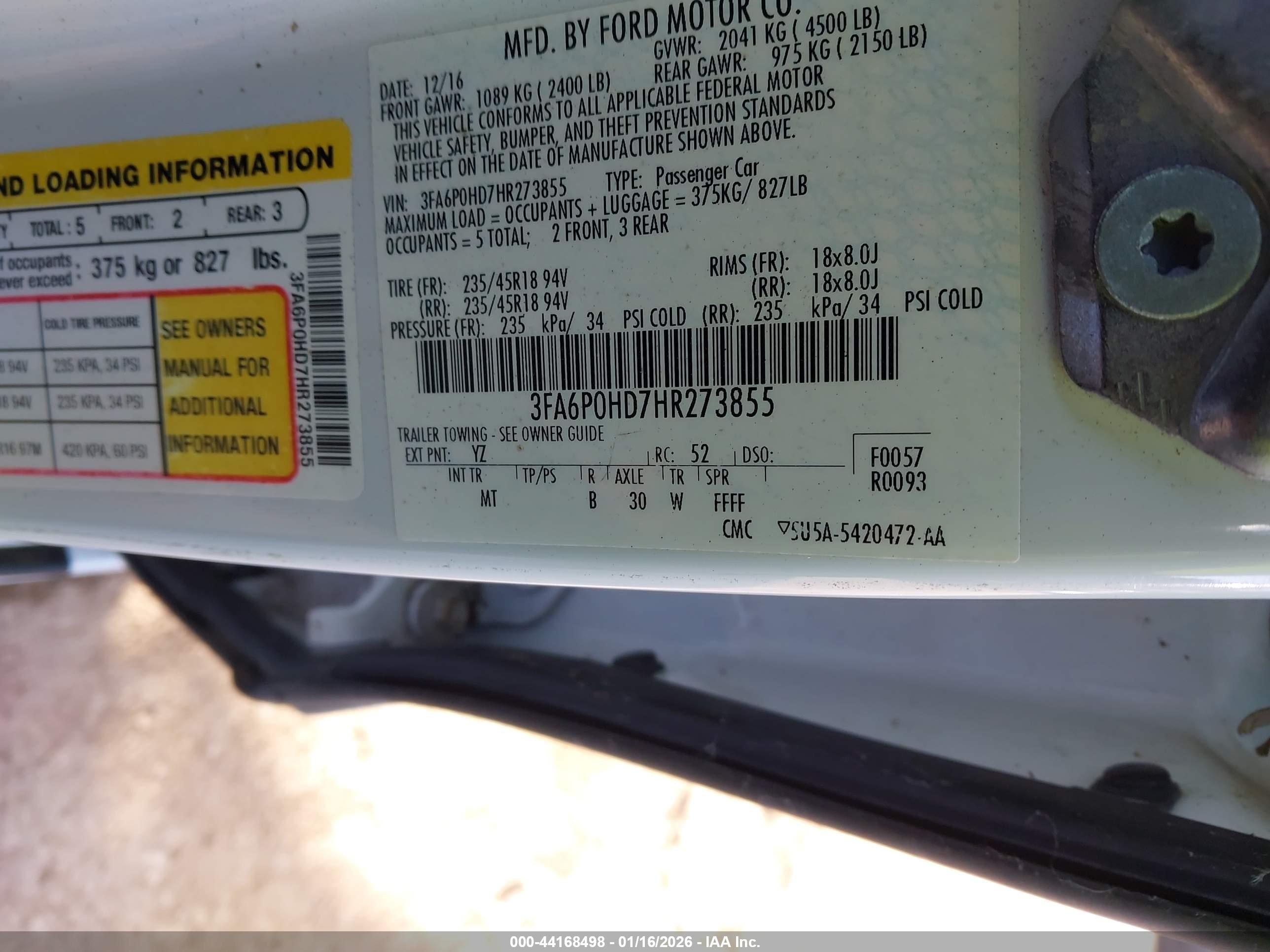FORD FUSION image 9