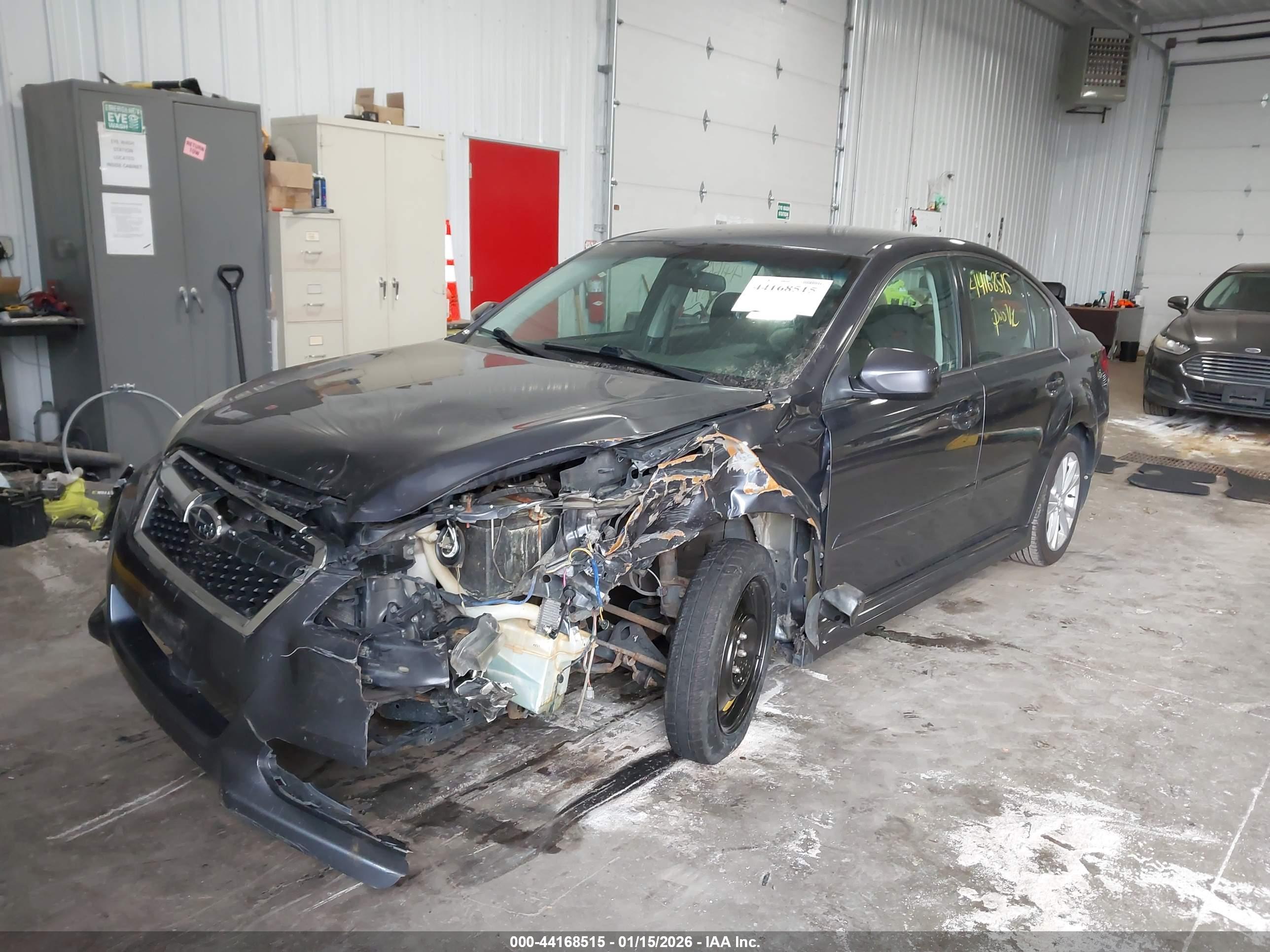 SUBARU LEGACY image 2