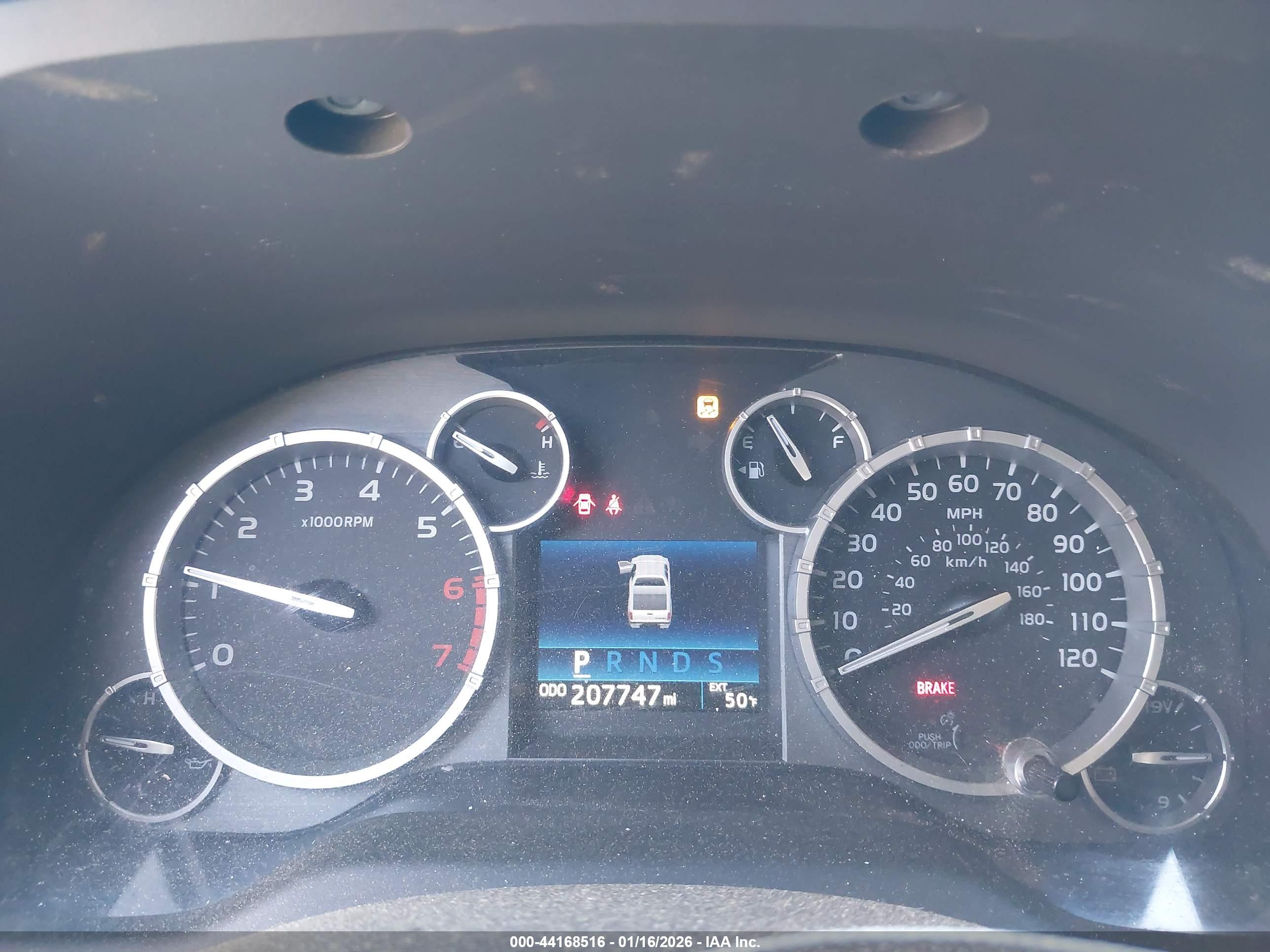 TOYOTA TUNDRA image 7