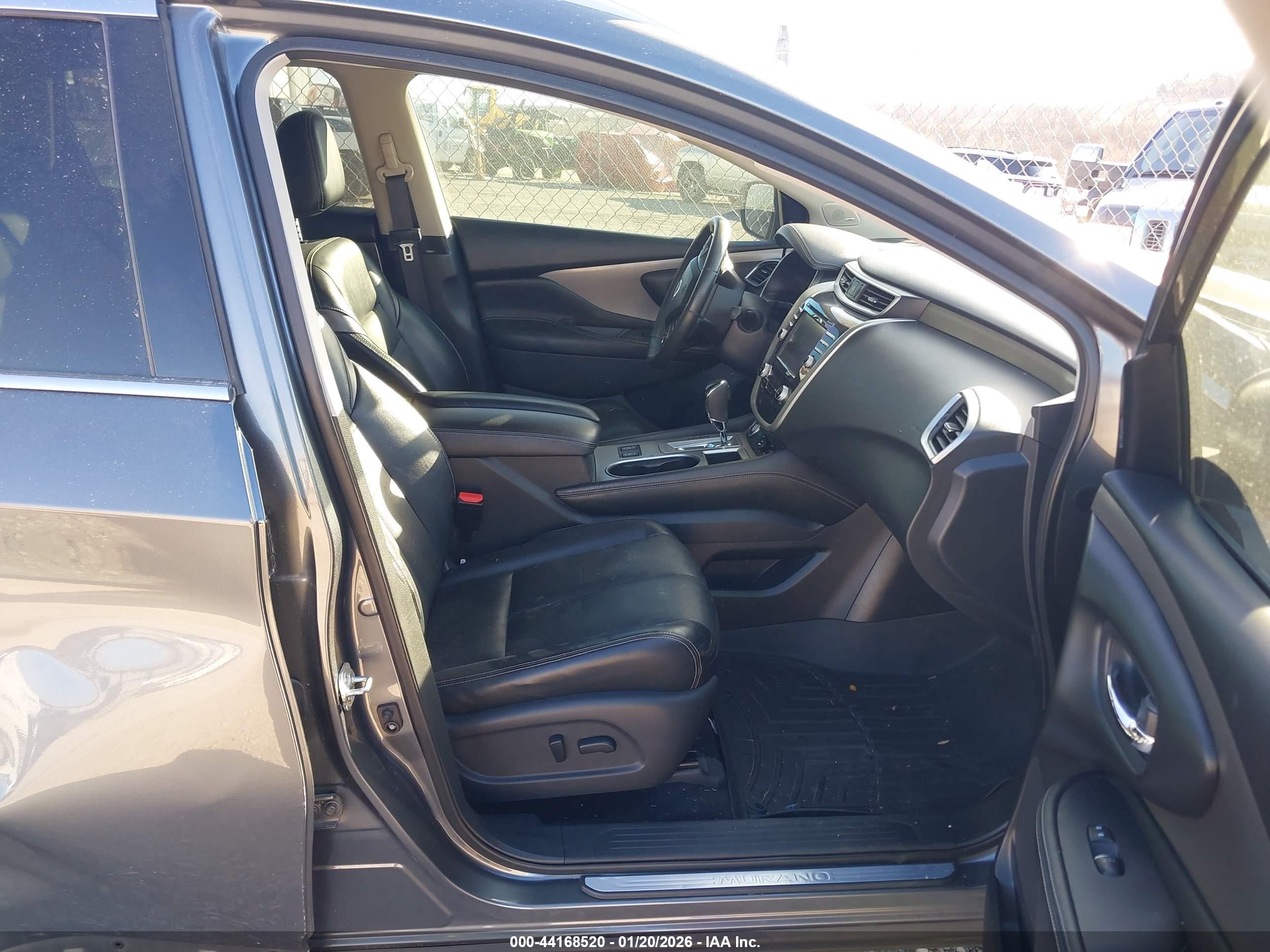 NISSAN MURANO image 5