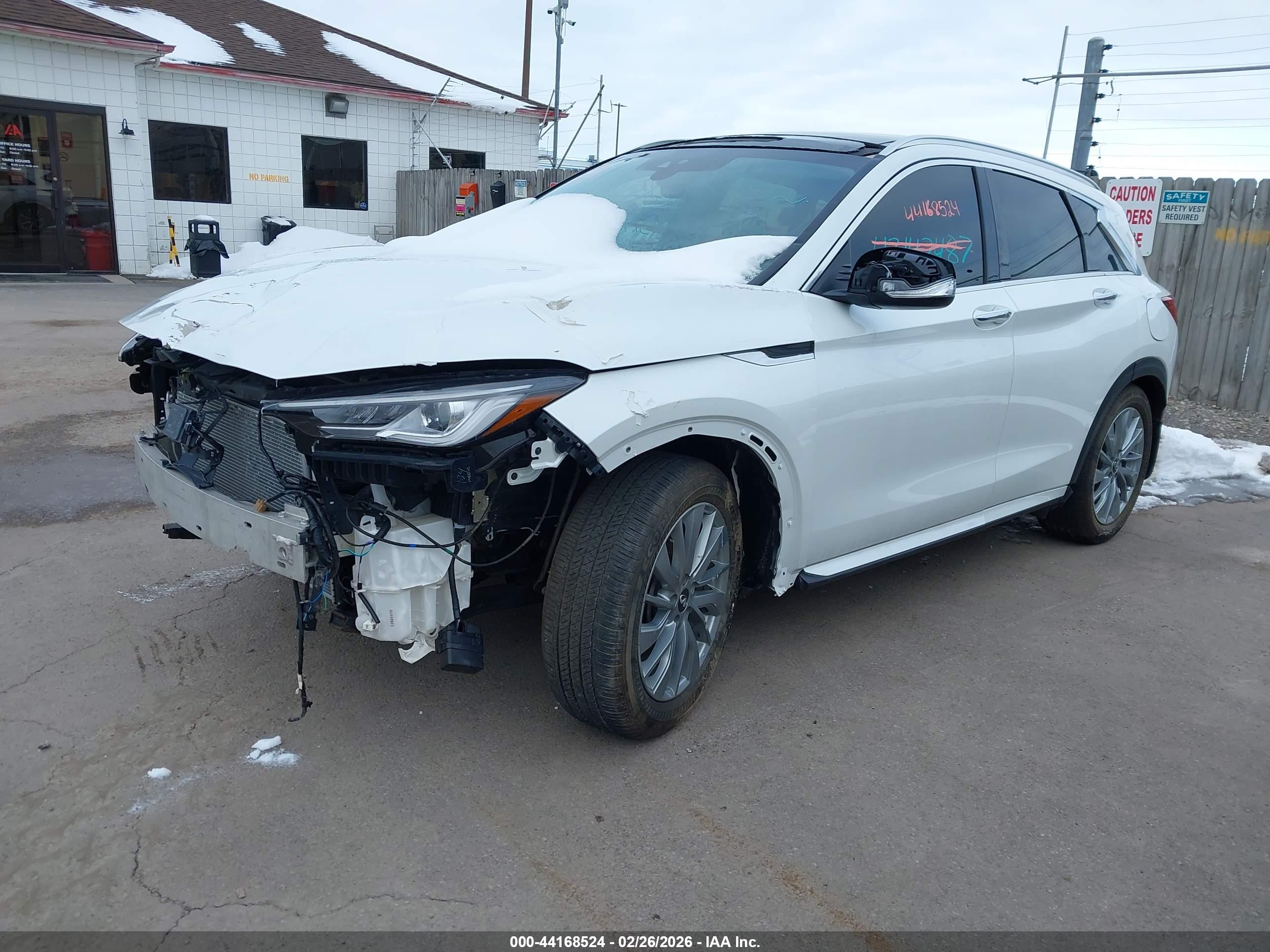 INFINITI QX50 image 2