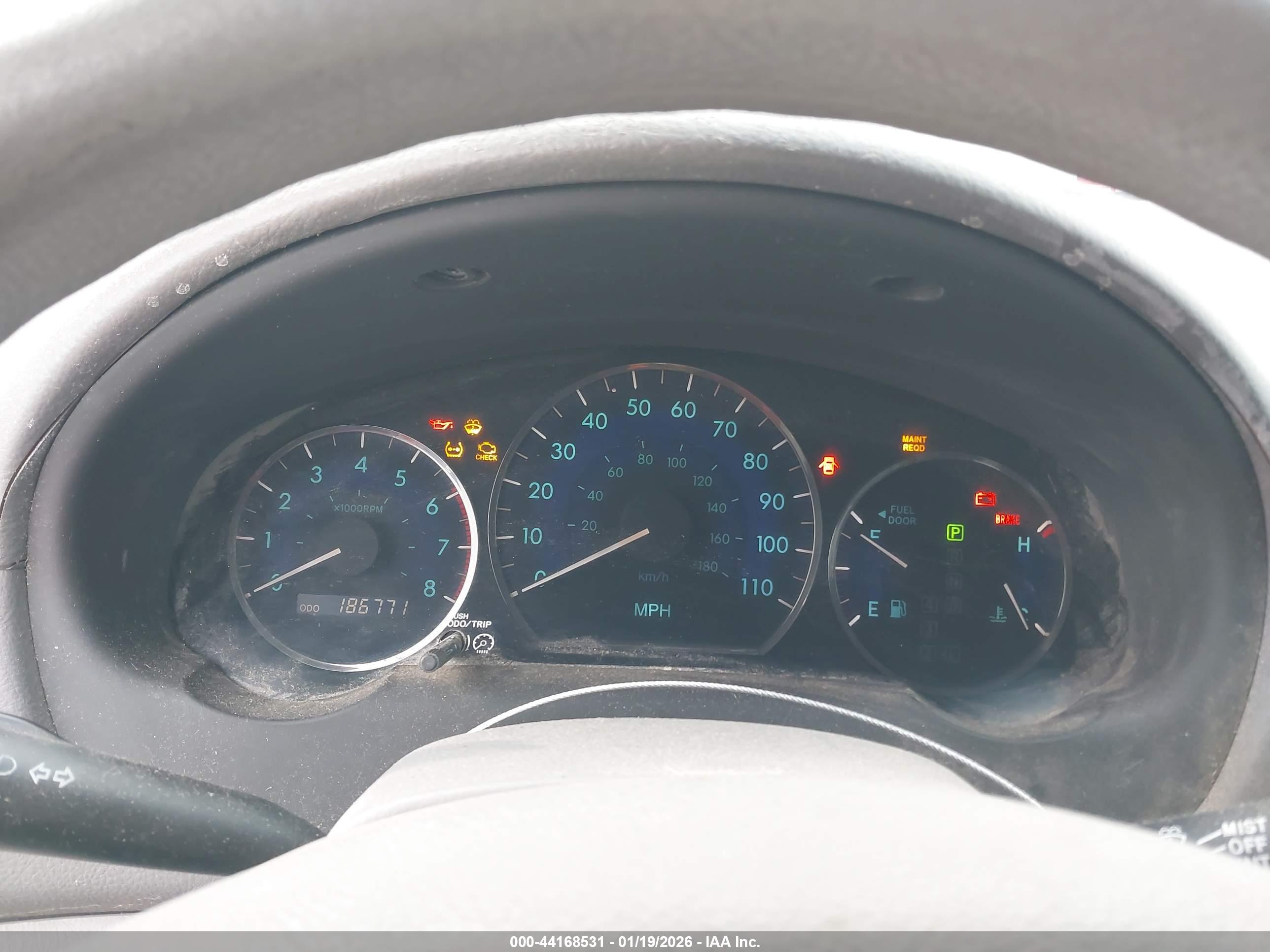 TOYOTA SIENNA image 7