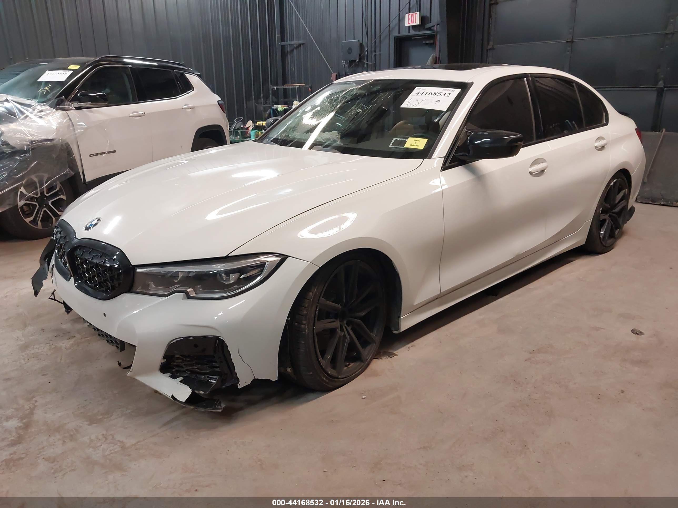 BMW 330I image 2
