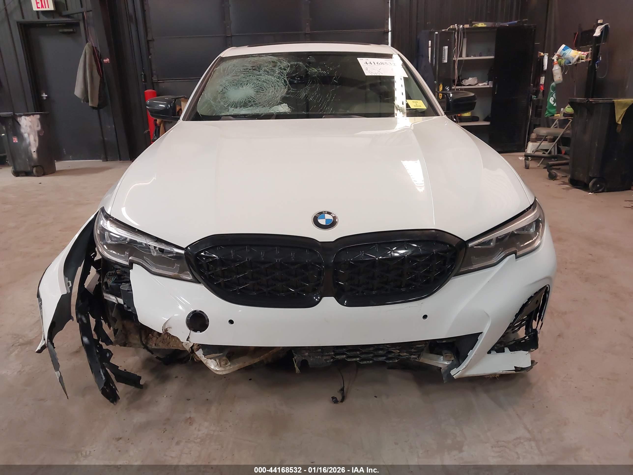 BMW 330I image 6