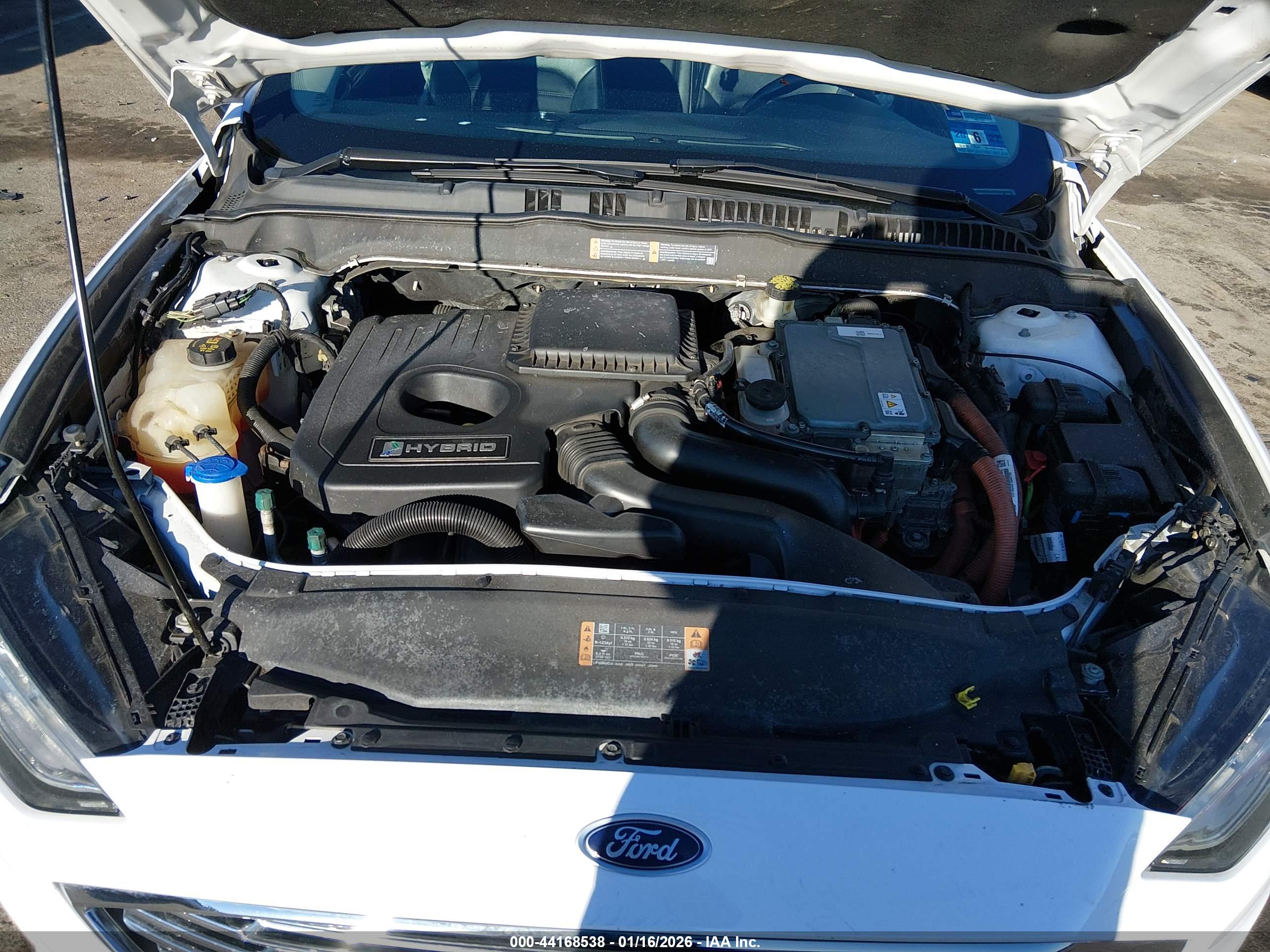 FORD FUSION image 10