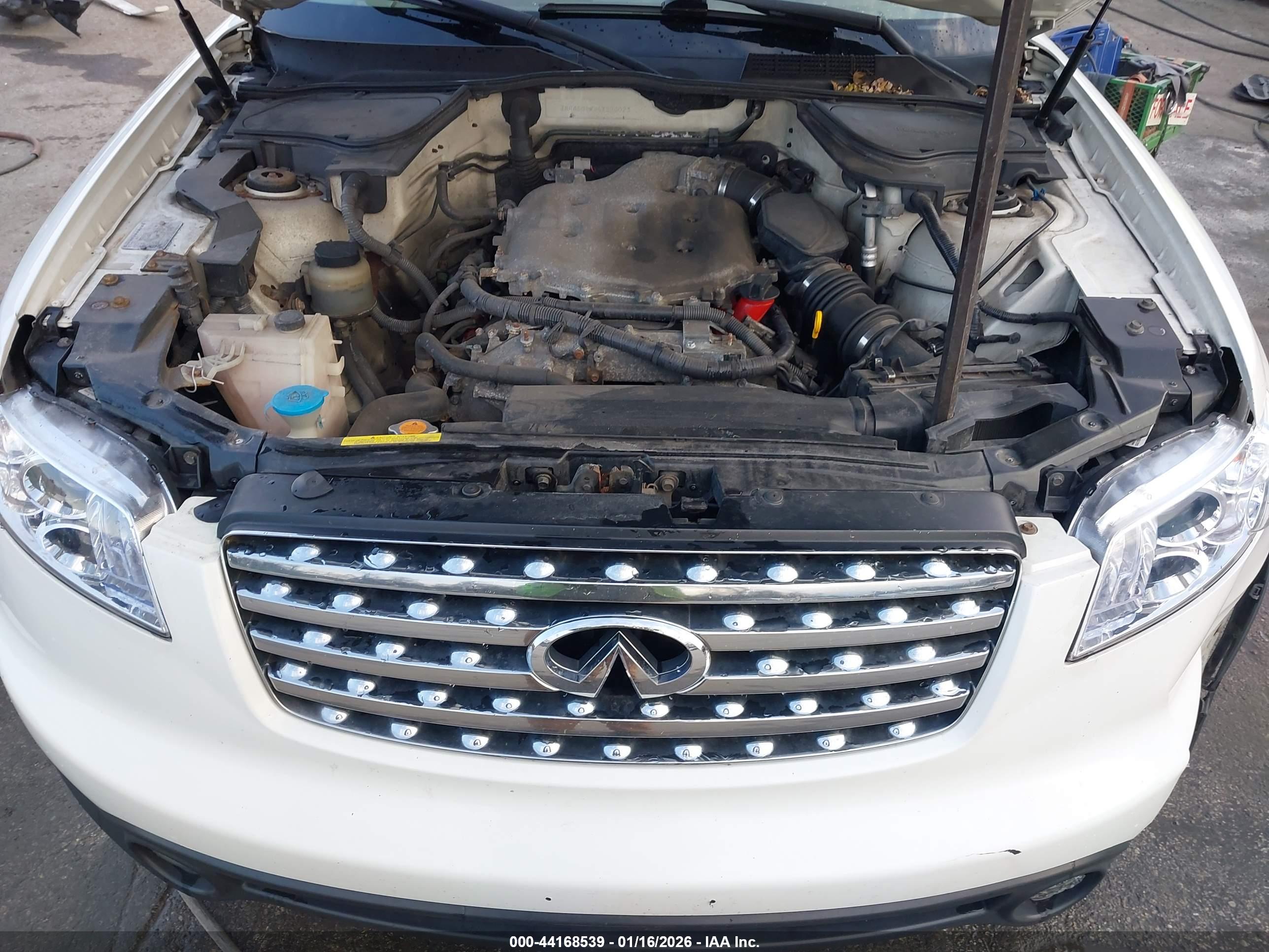 INFINITI FX35 image 10