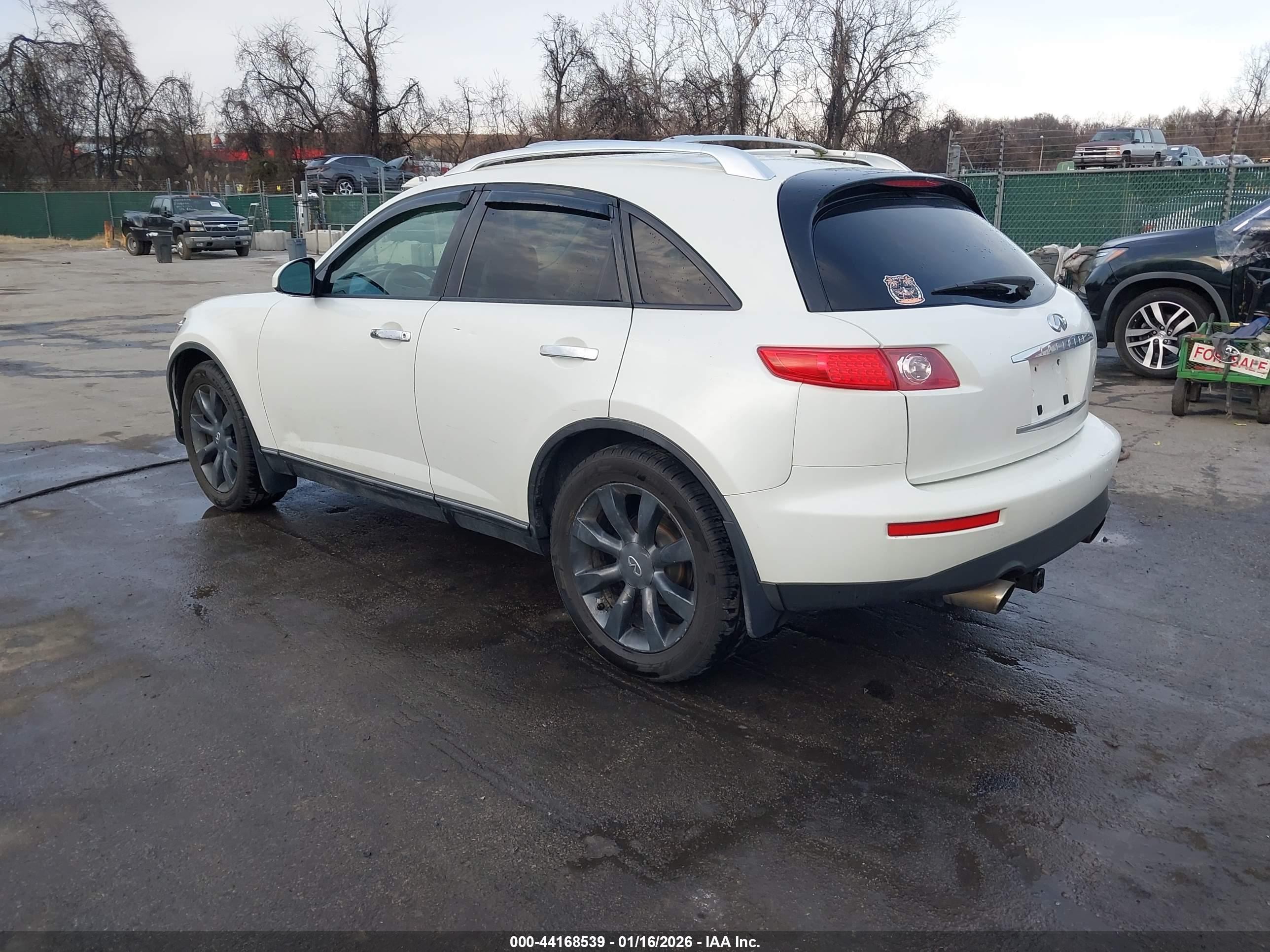 INFINITI FX35 image 3