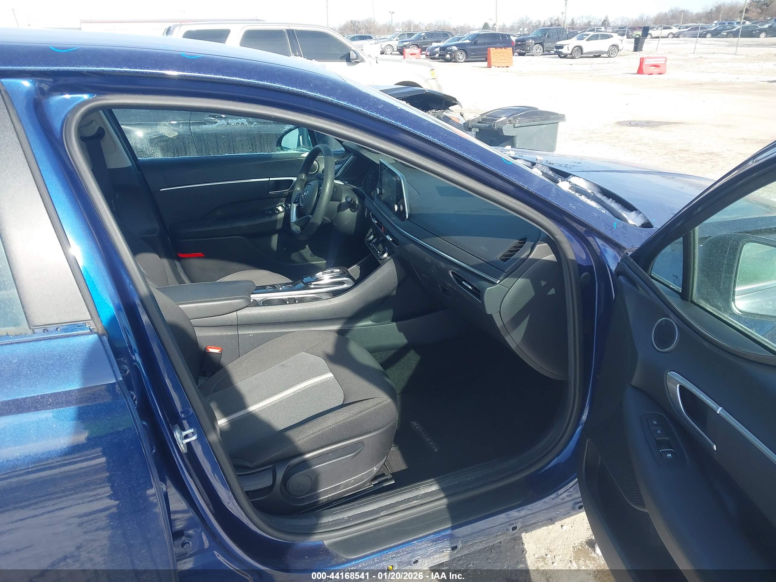 HYUNDAI SONATA image 5