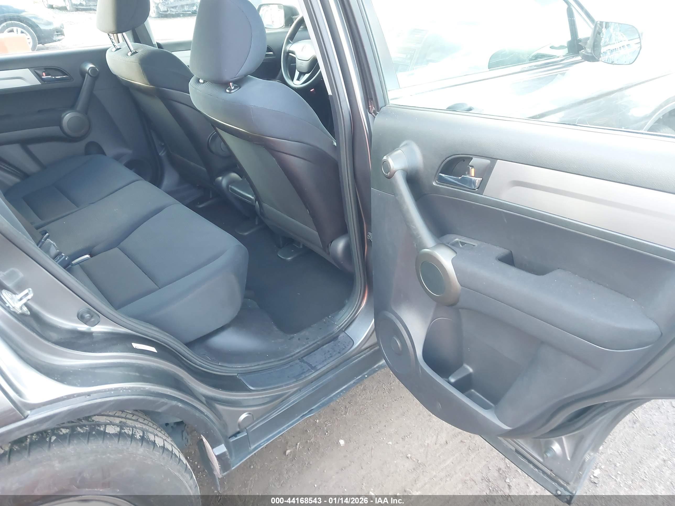 HONDA CR-V image 8