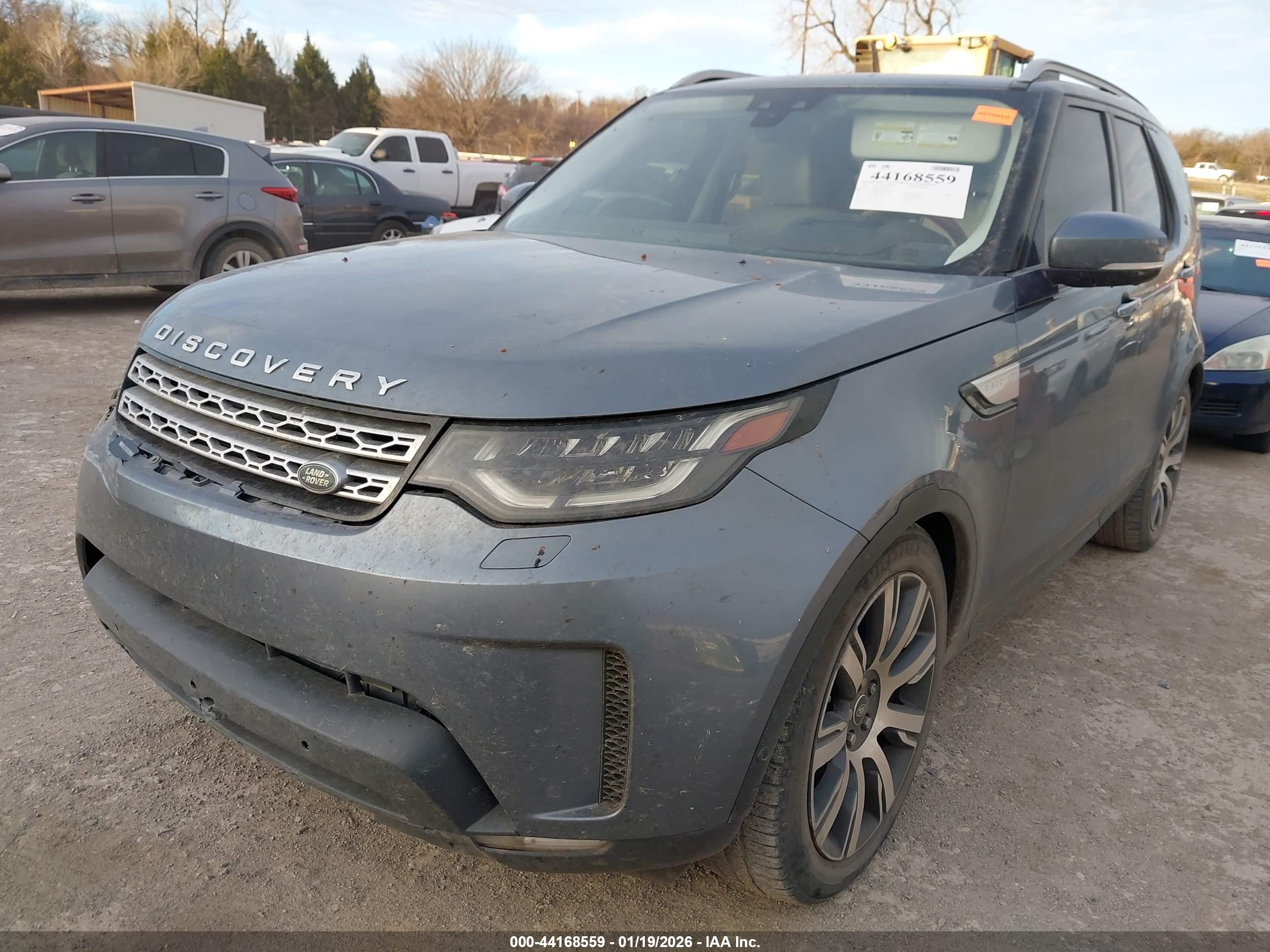LAND ROVER image 2