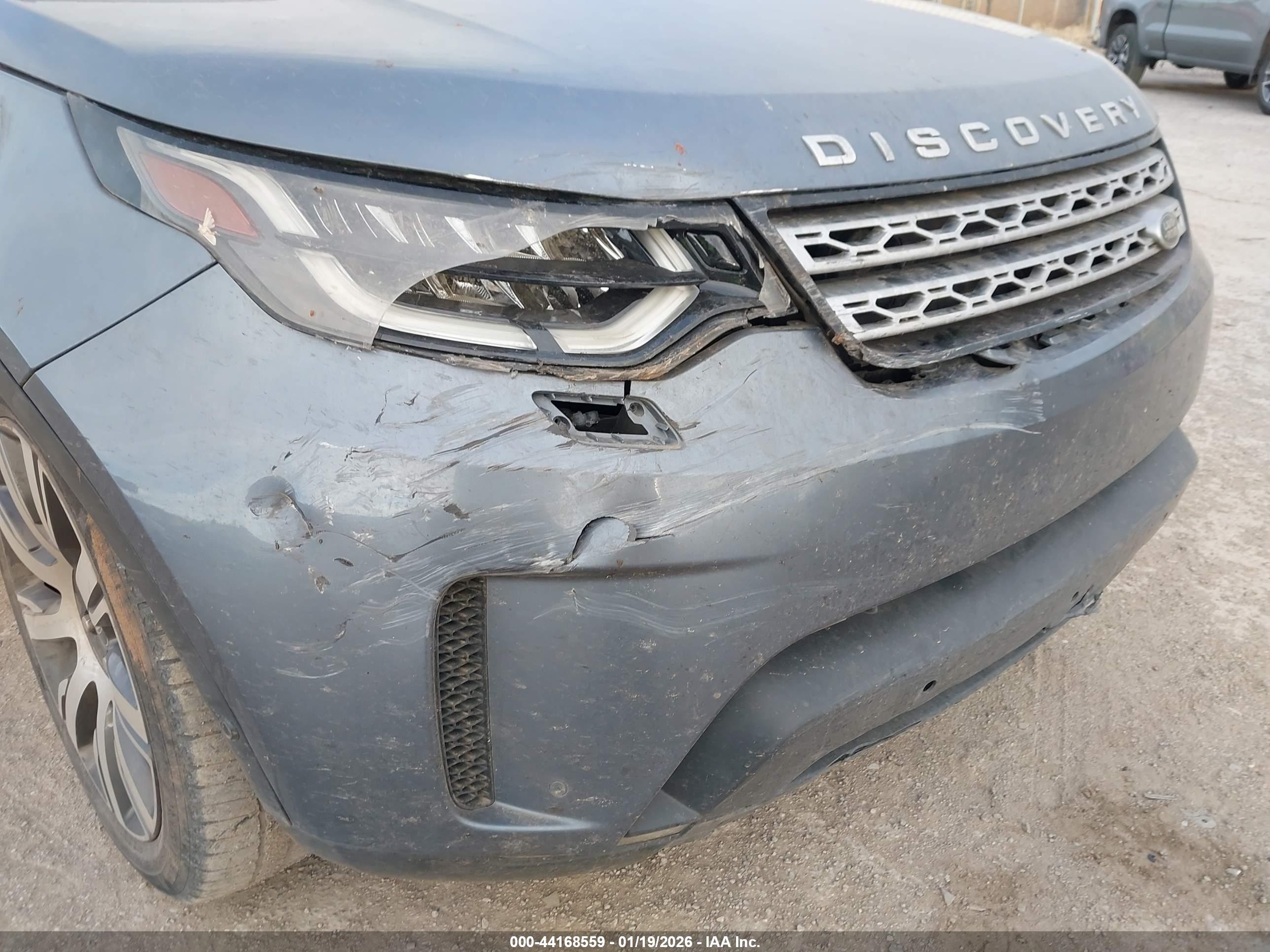 LAND ROVER image 6